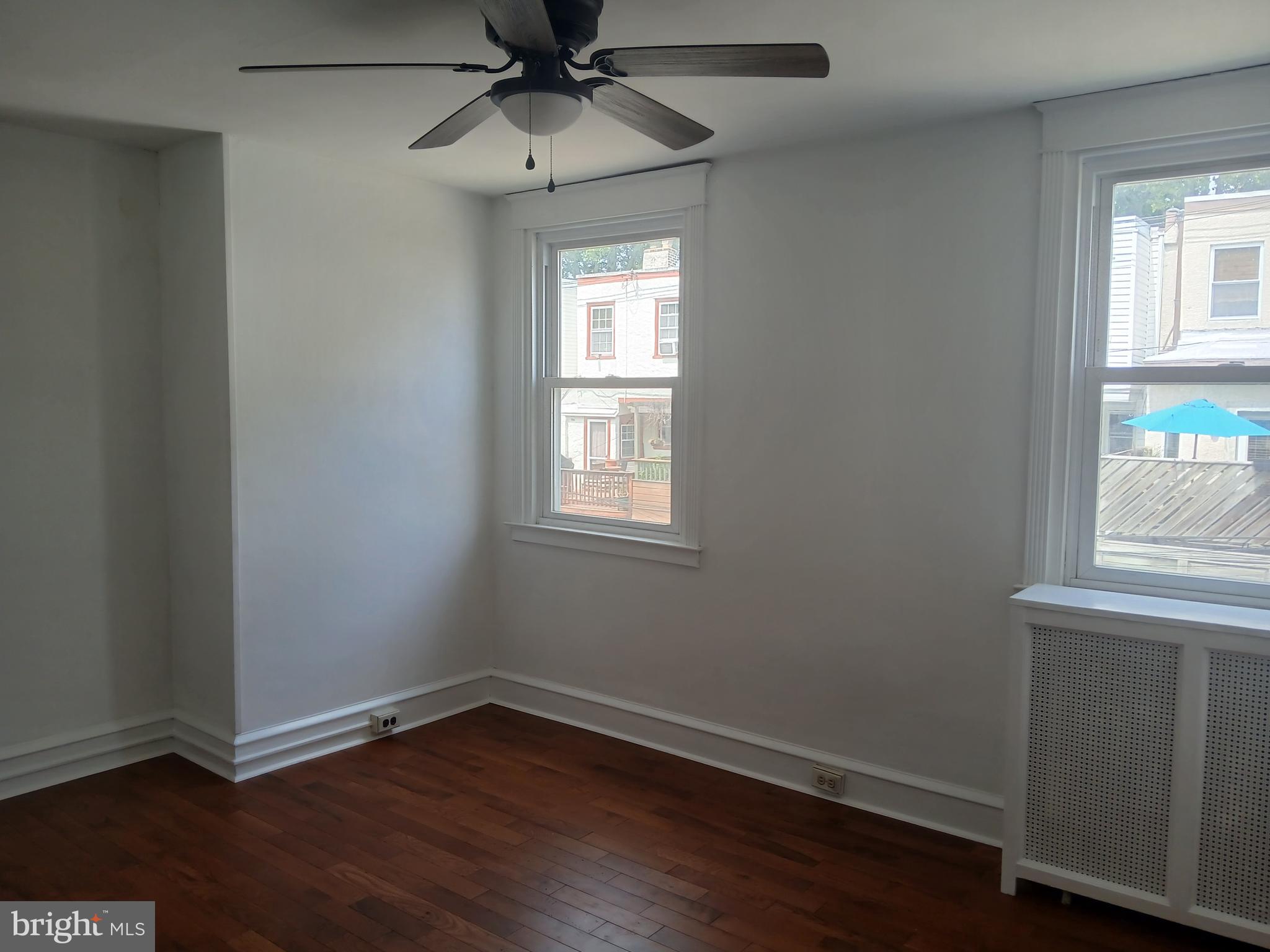 EAST FALLS - Residential