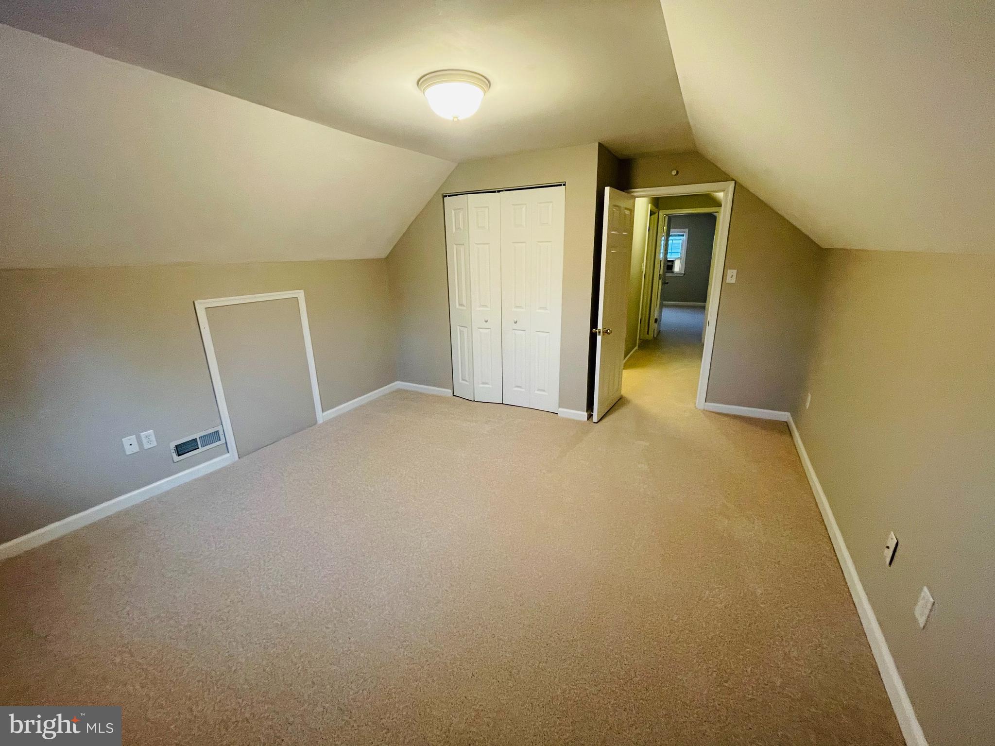 BRIDLEWOOD - Residential Lease