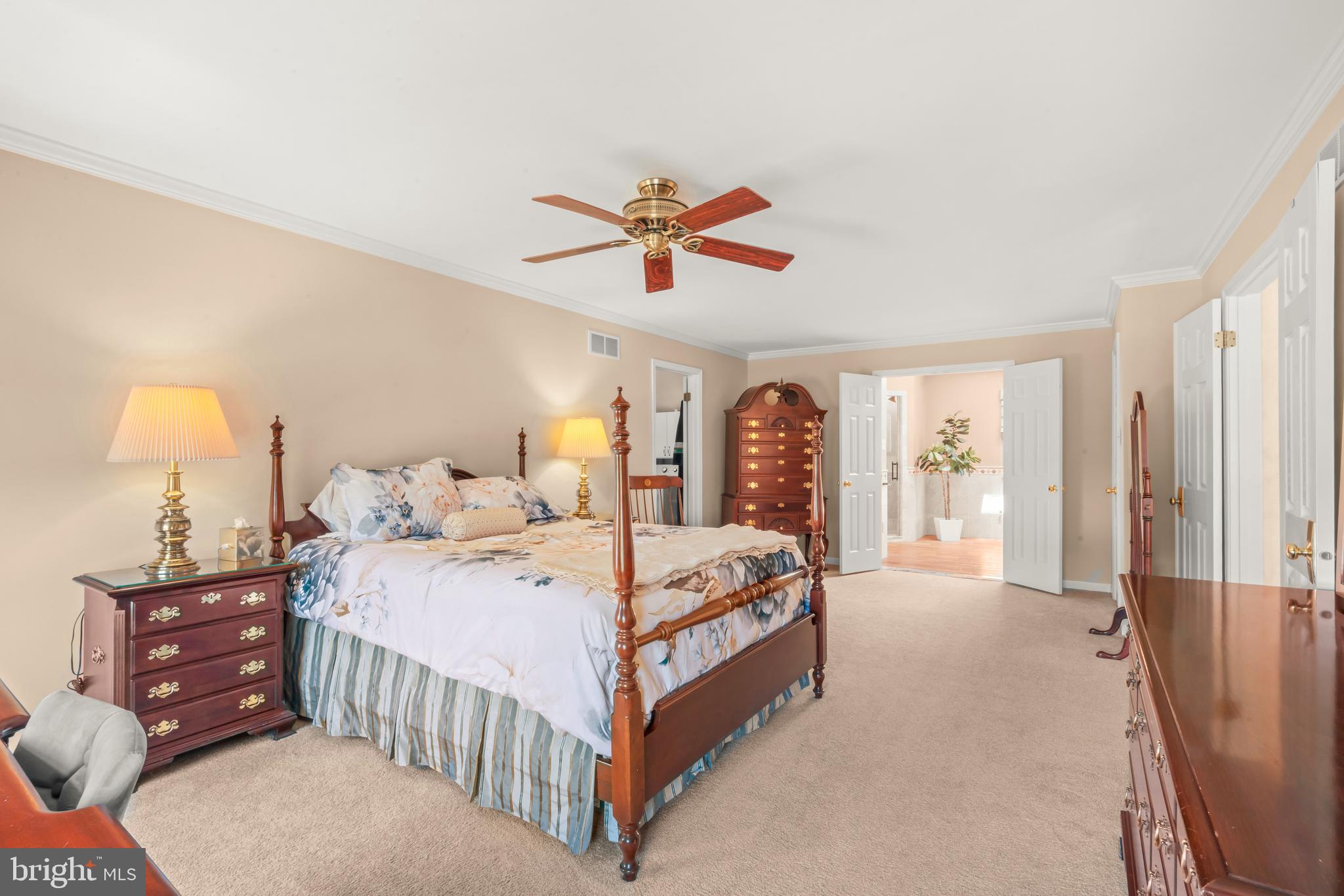 NORTHAMPTON ESTS - Residential