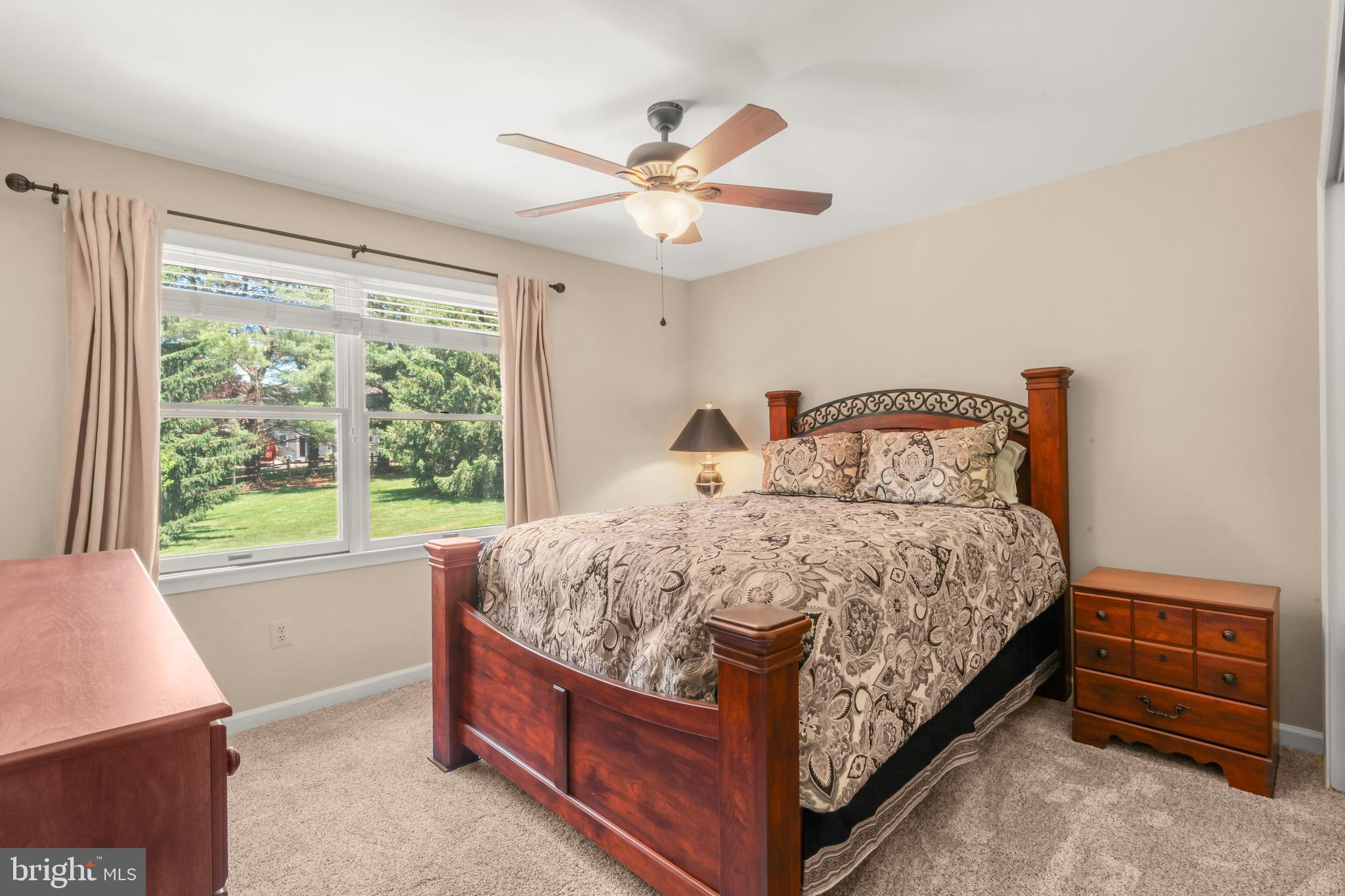 NORTHAMPTON ESTS - Residential