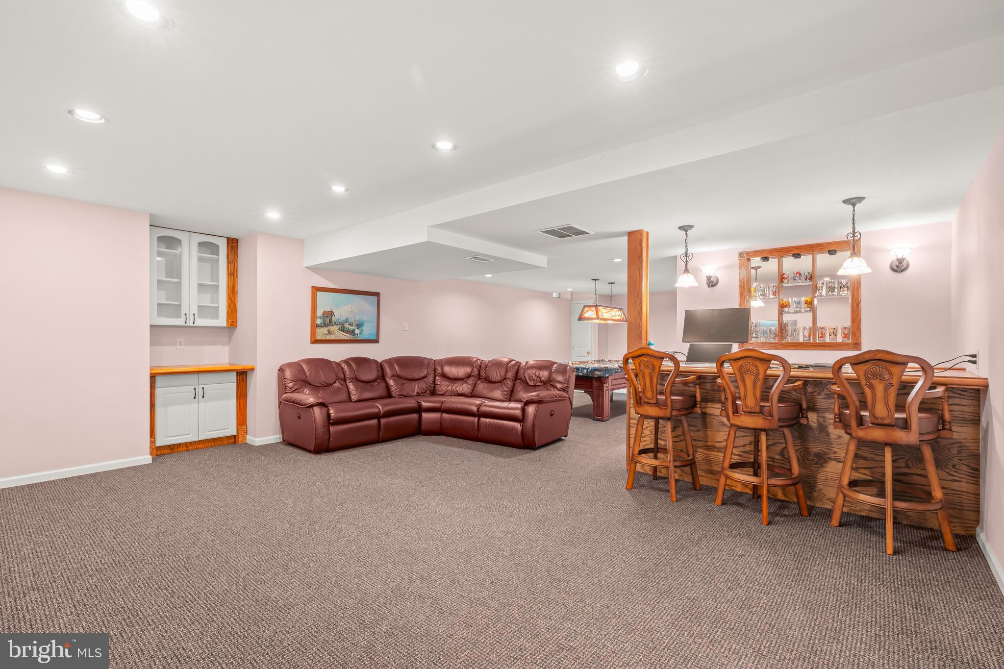 NORTHAMPTON ESTS - Residential