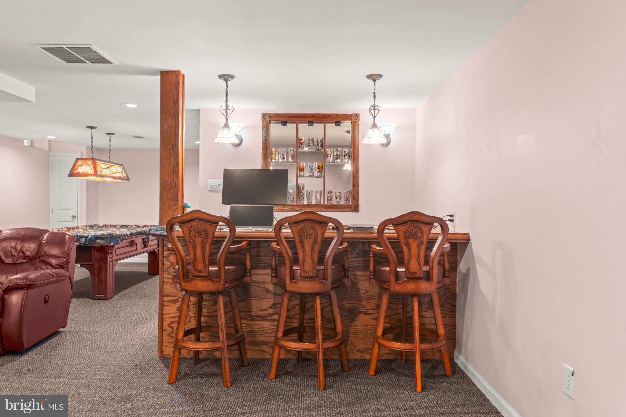 NORTHAMPTON ESTS - Residential