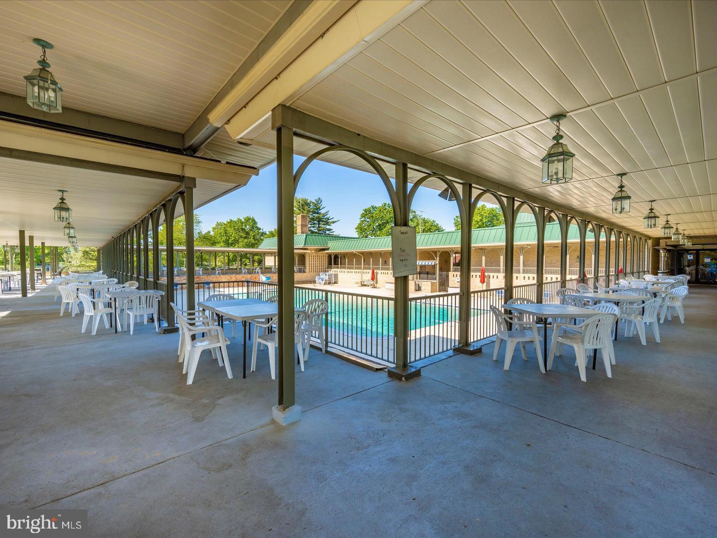GREENS AT LEISURE WORLD - Residential