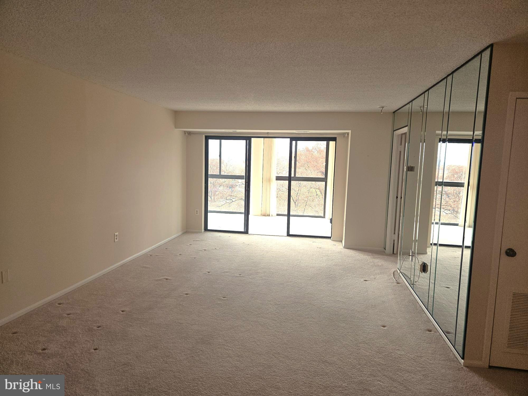 GREENS AT LEISURE WORLD - Residential