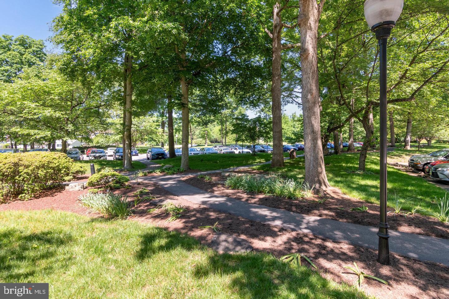 GREENS AT LEISURE WORLD - Residential