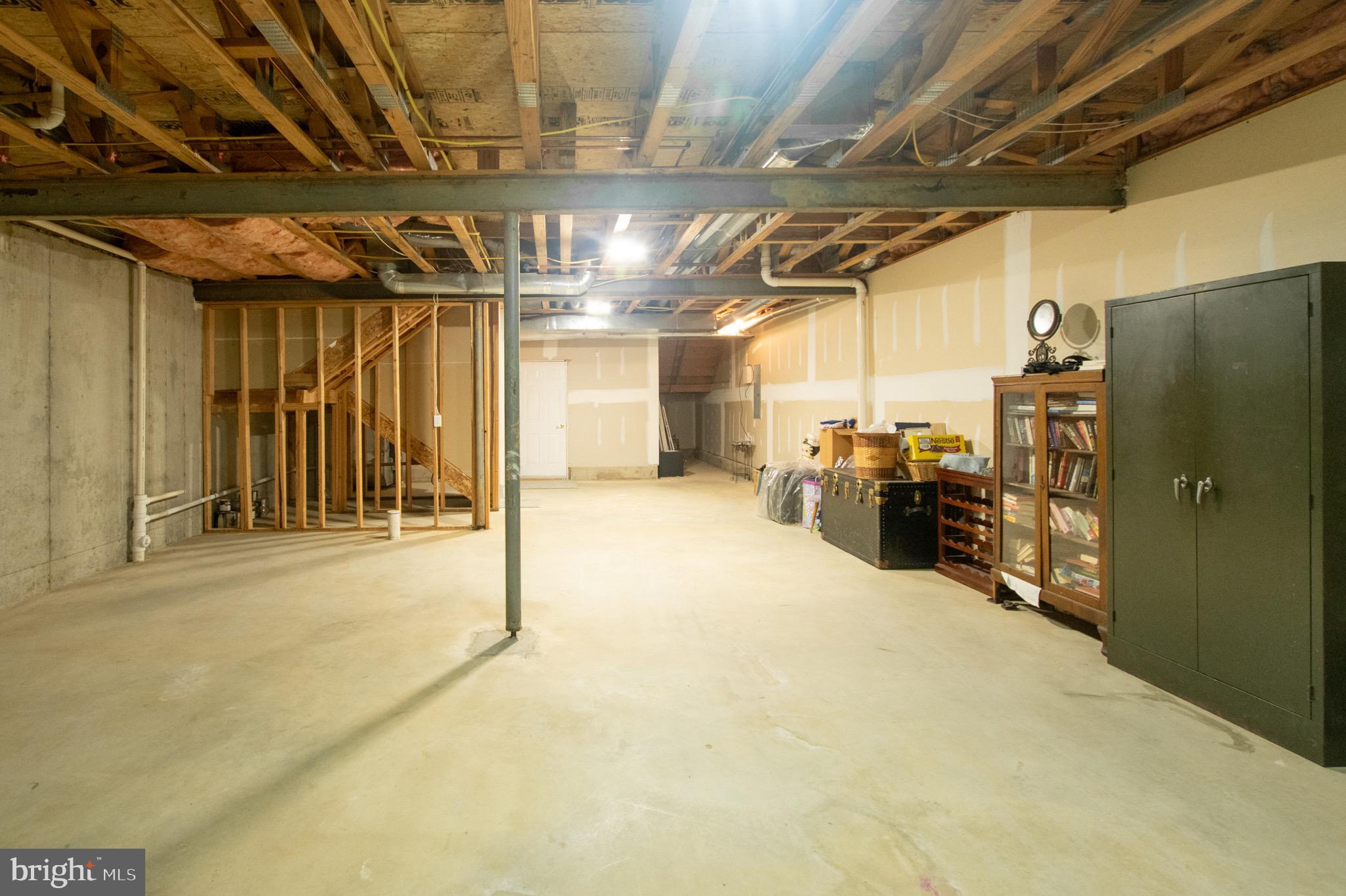 RESERVE AT CHESTERFI - Residential