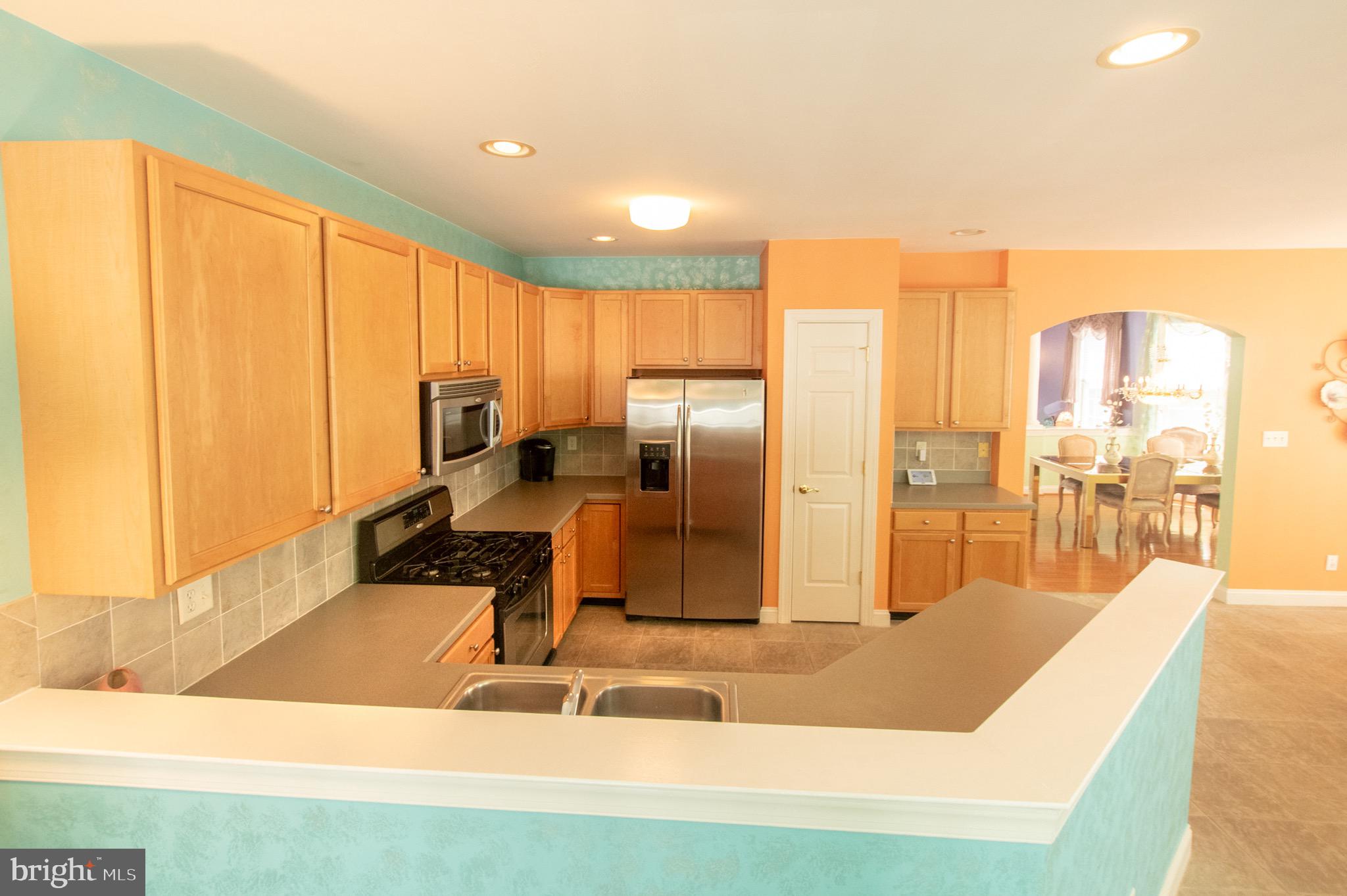 RESERVE AT CHESTERFI - Residential