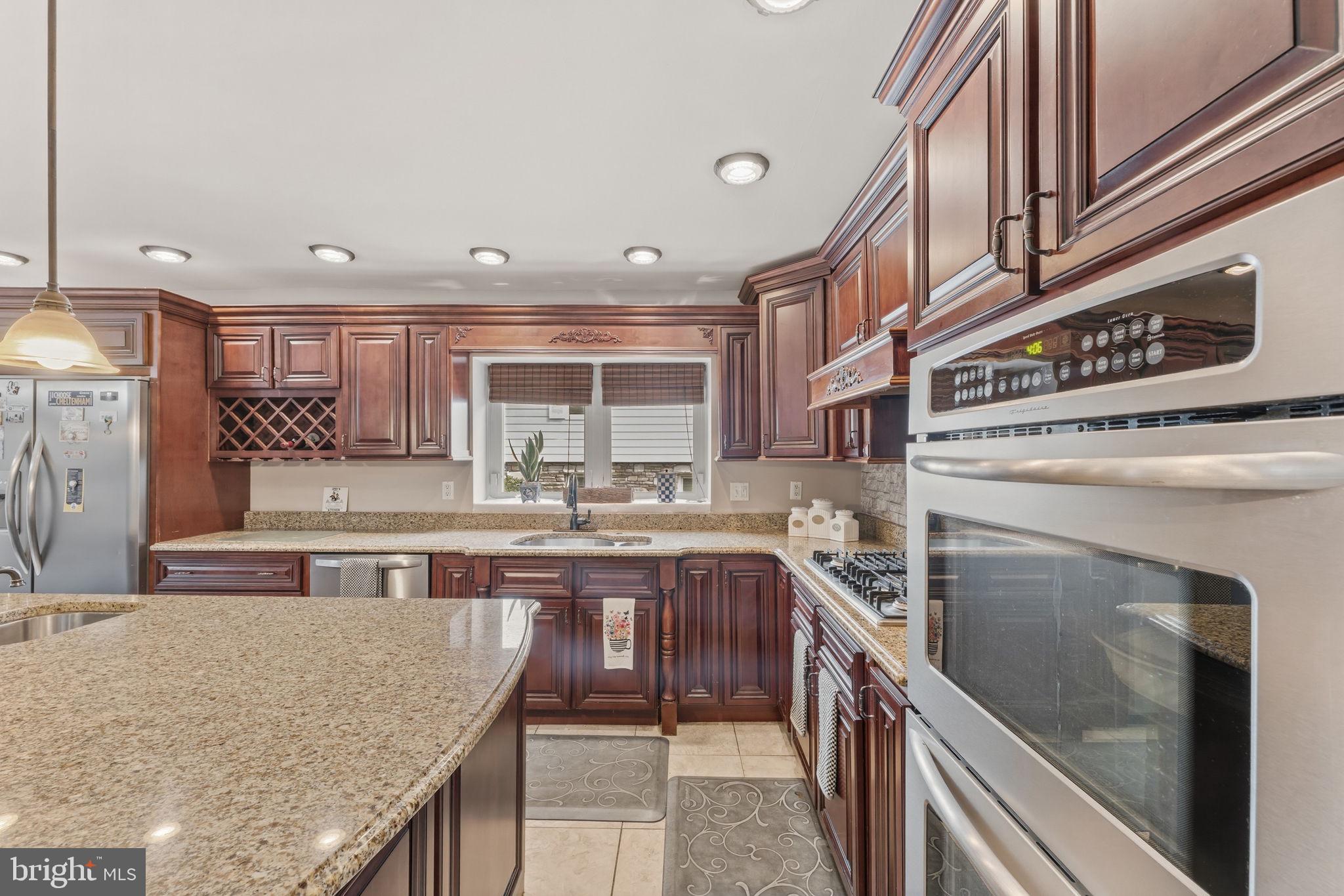 MELROSE PARK - Residential