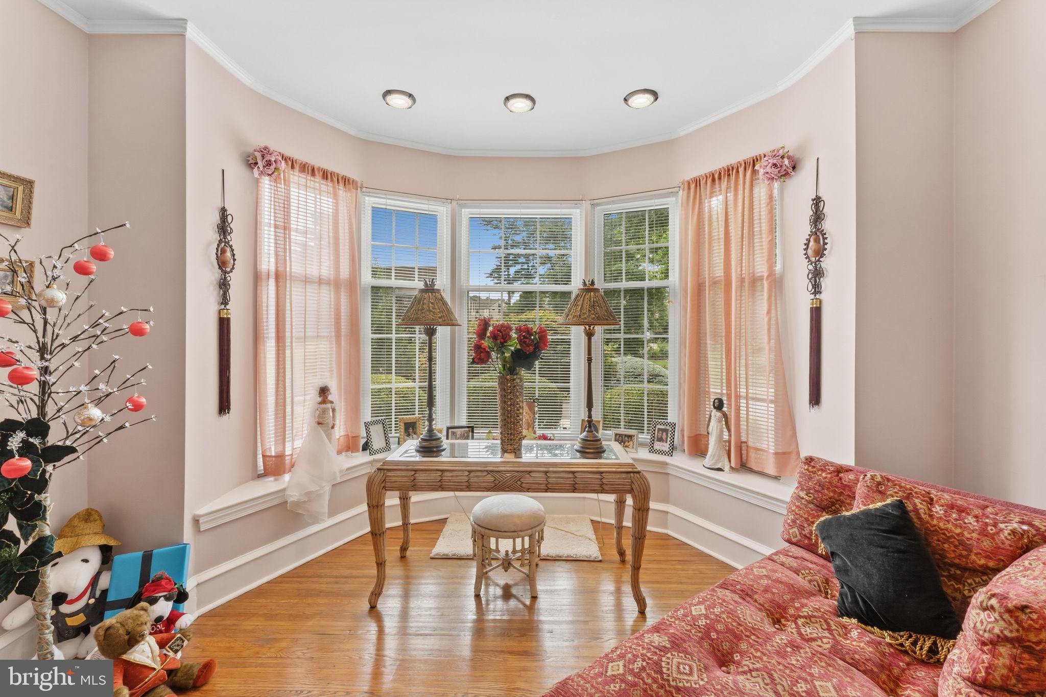 MELROSE PARK - Residential