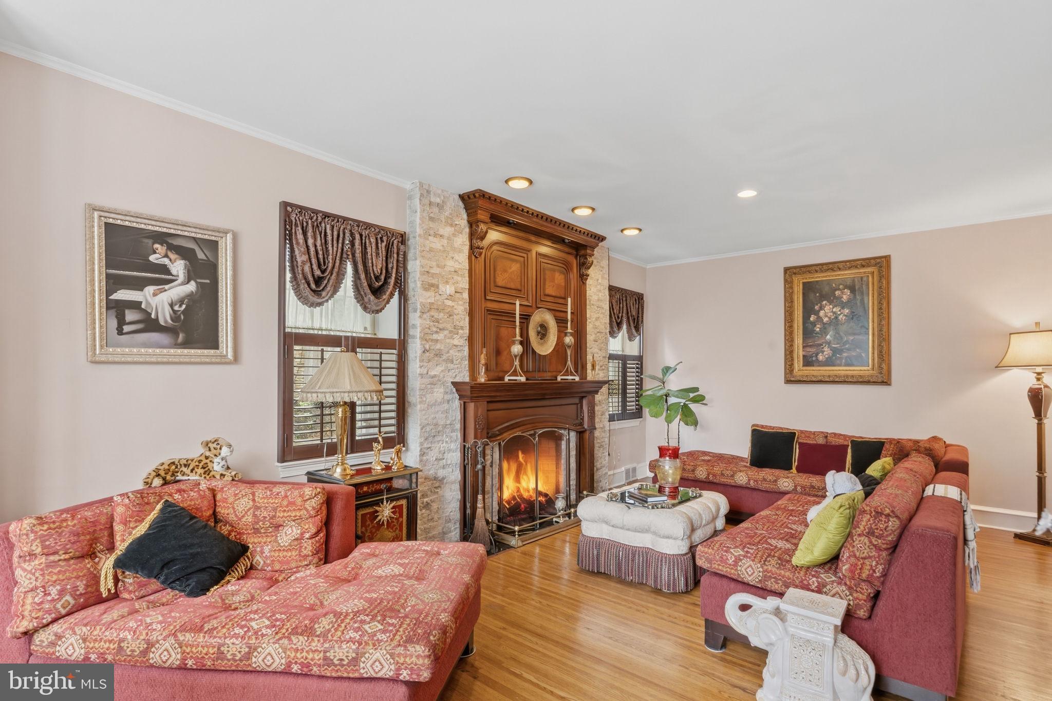 MELROSE PARK - Residential