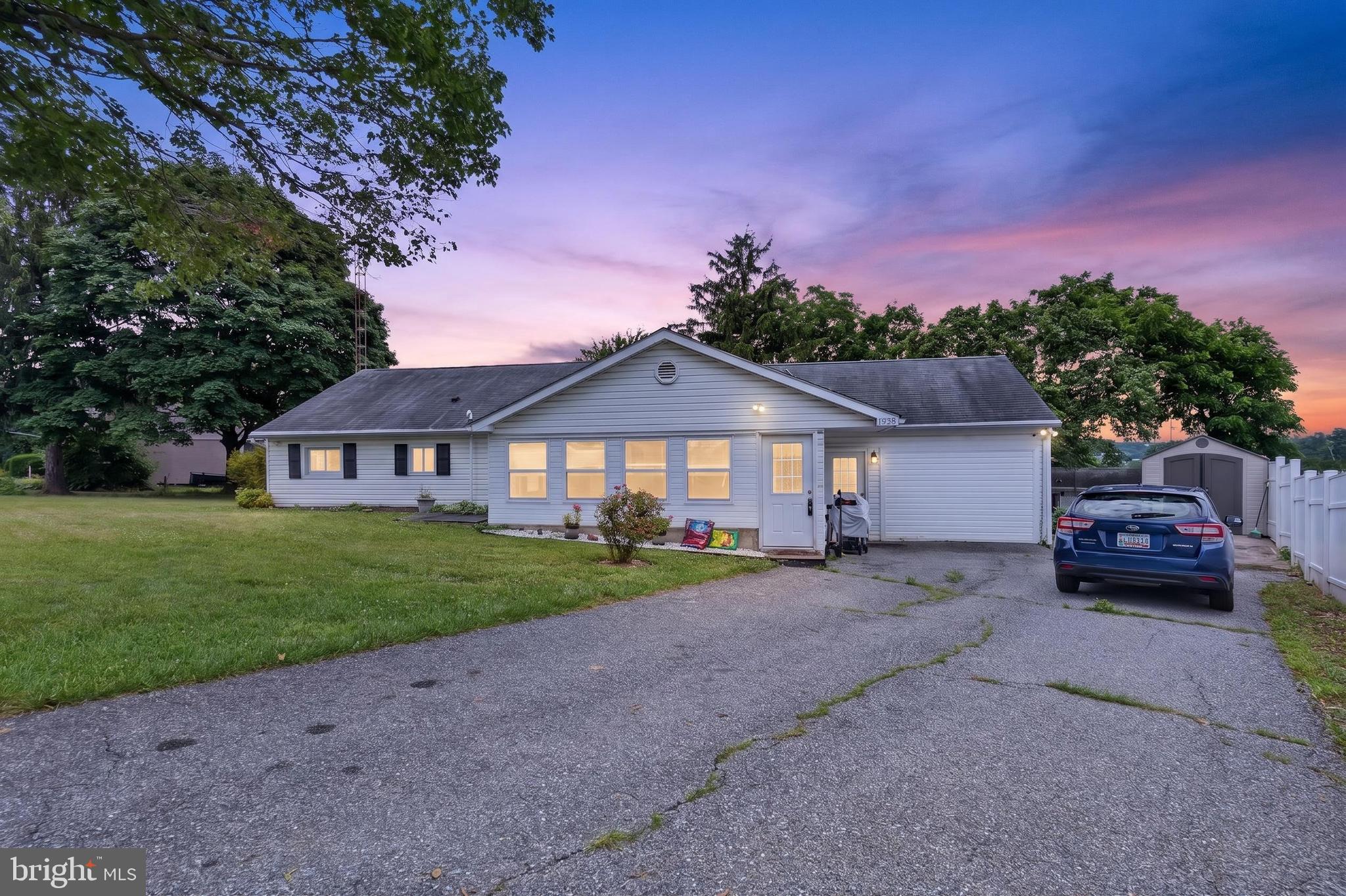 FRITCHIE HIGHLANDS - Residential