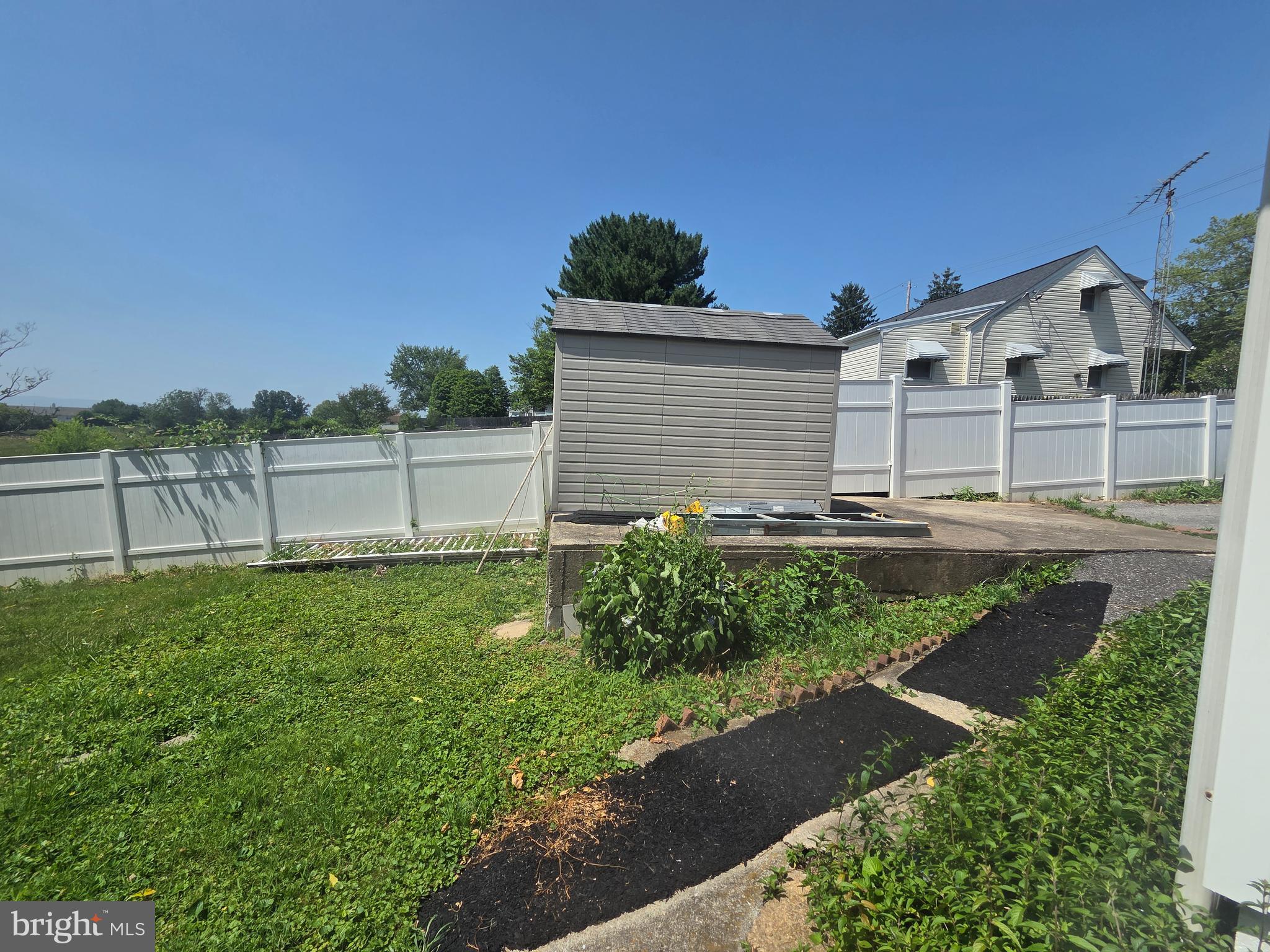 FRITCHIE HIGHLANDS - Residential