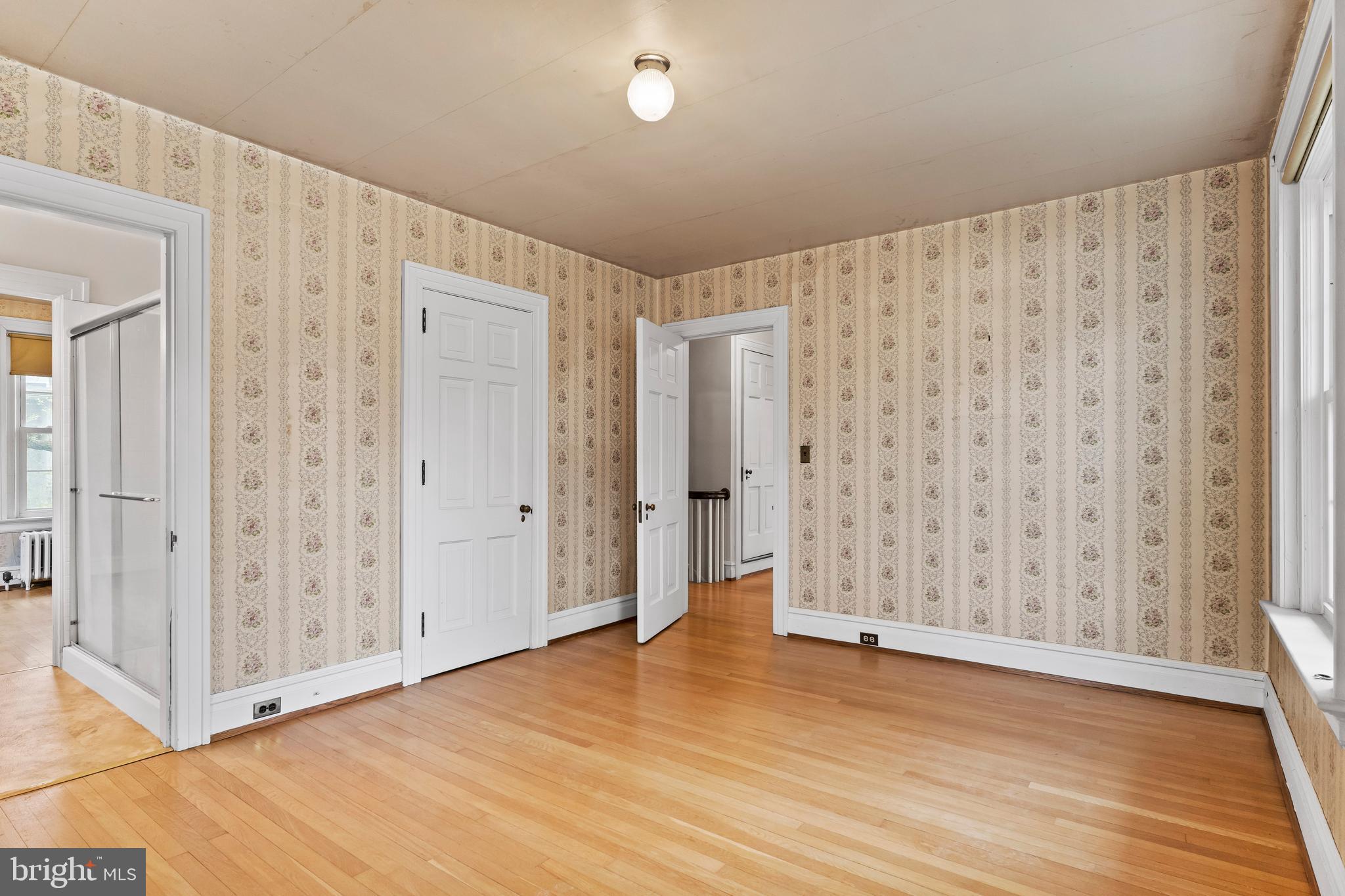 CHAMBERSBURG NORTH END - Residential