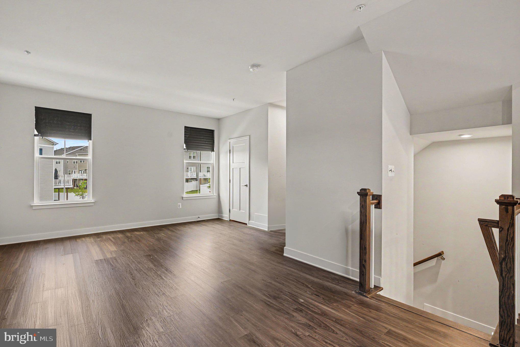 JAMES RUN TOWNHOMES - Residential