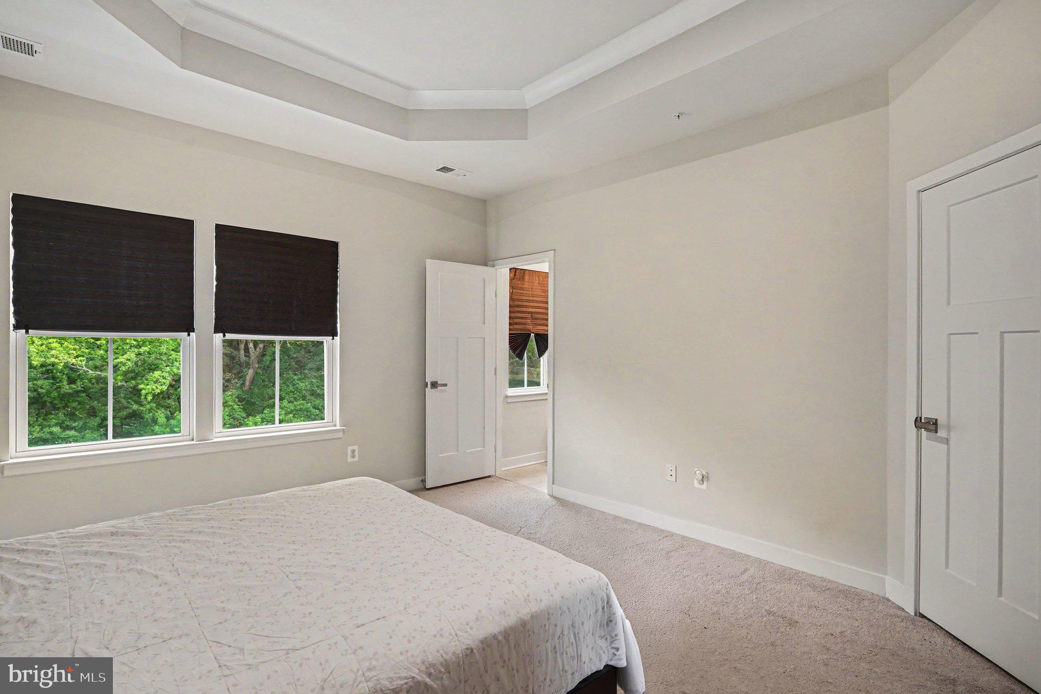 JAMES RUN TOWNHOMES - Residential