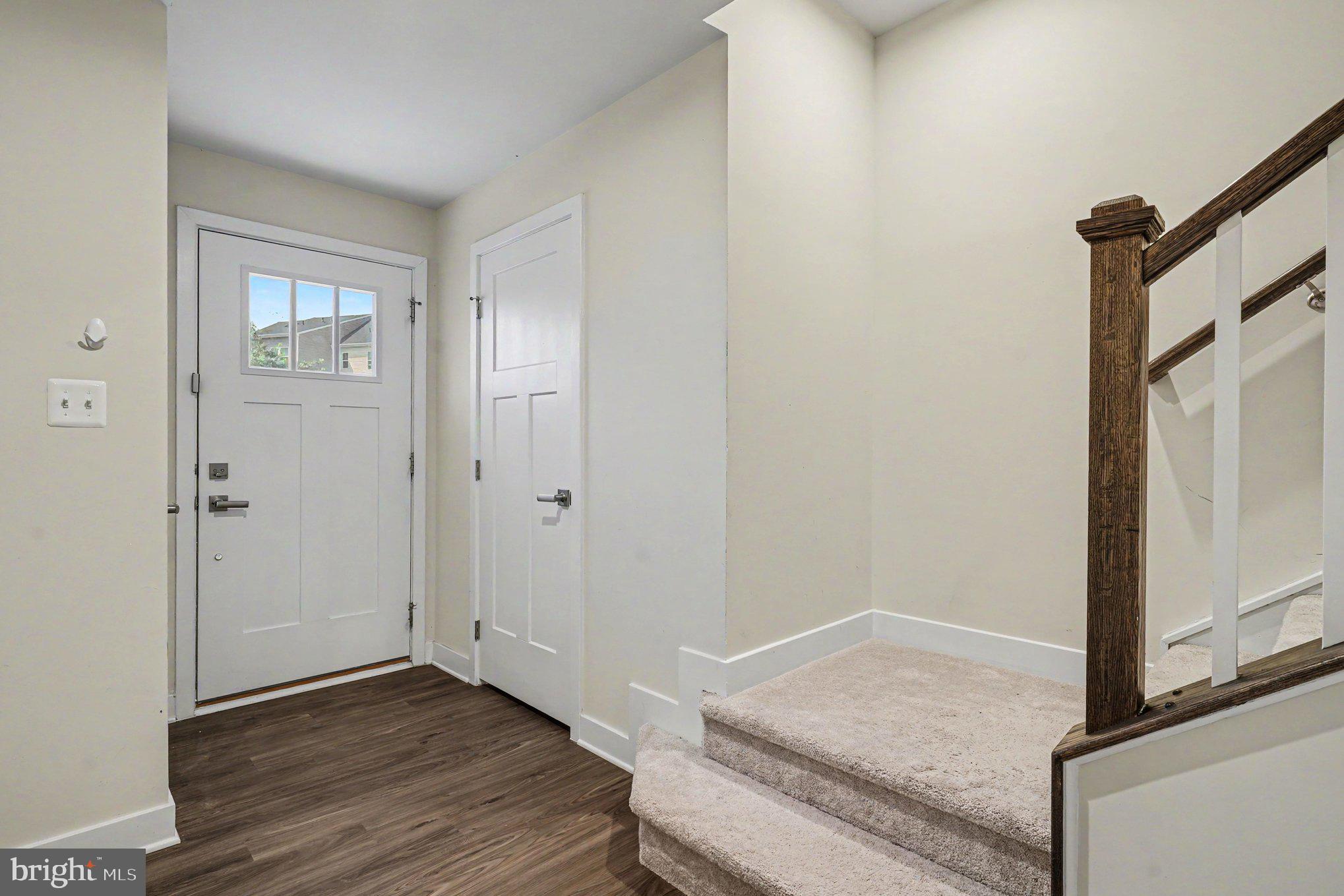 JAMES RUN TOWNHOMES - Residential