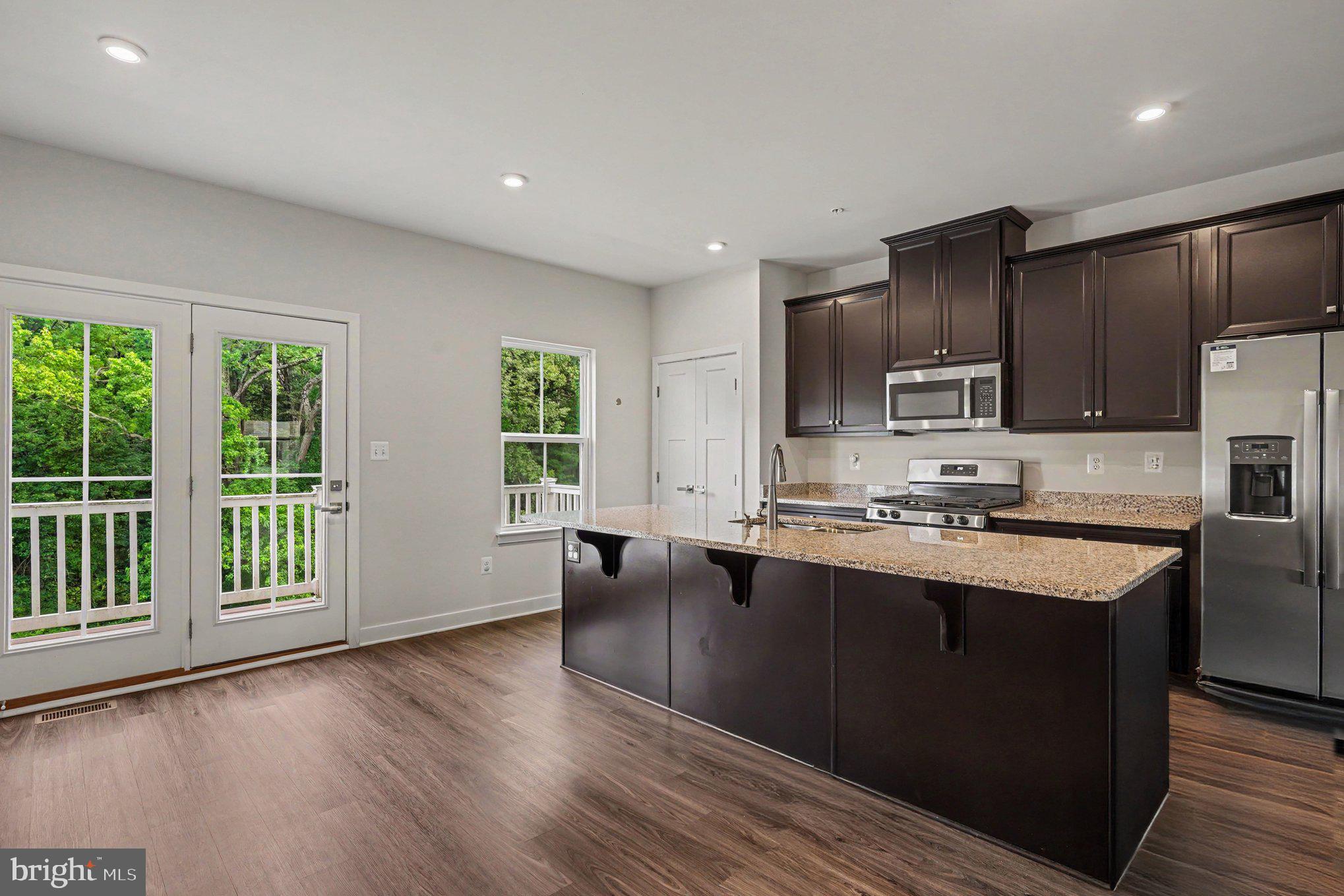 JAMES RUN TOWNHOMES - Residential