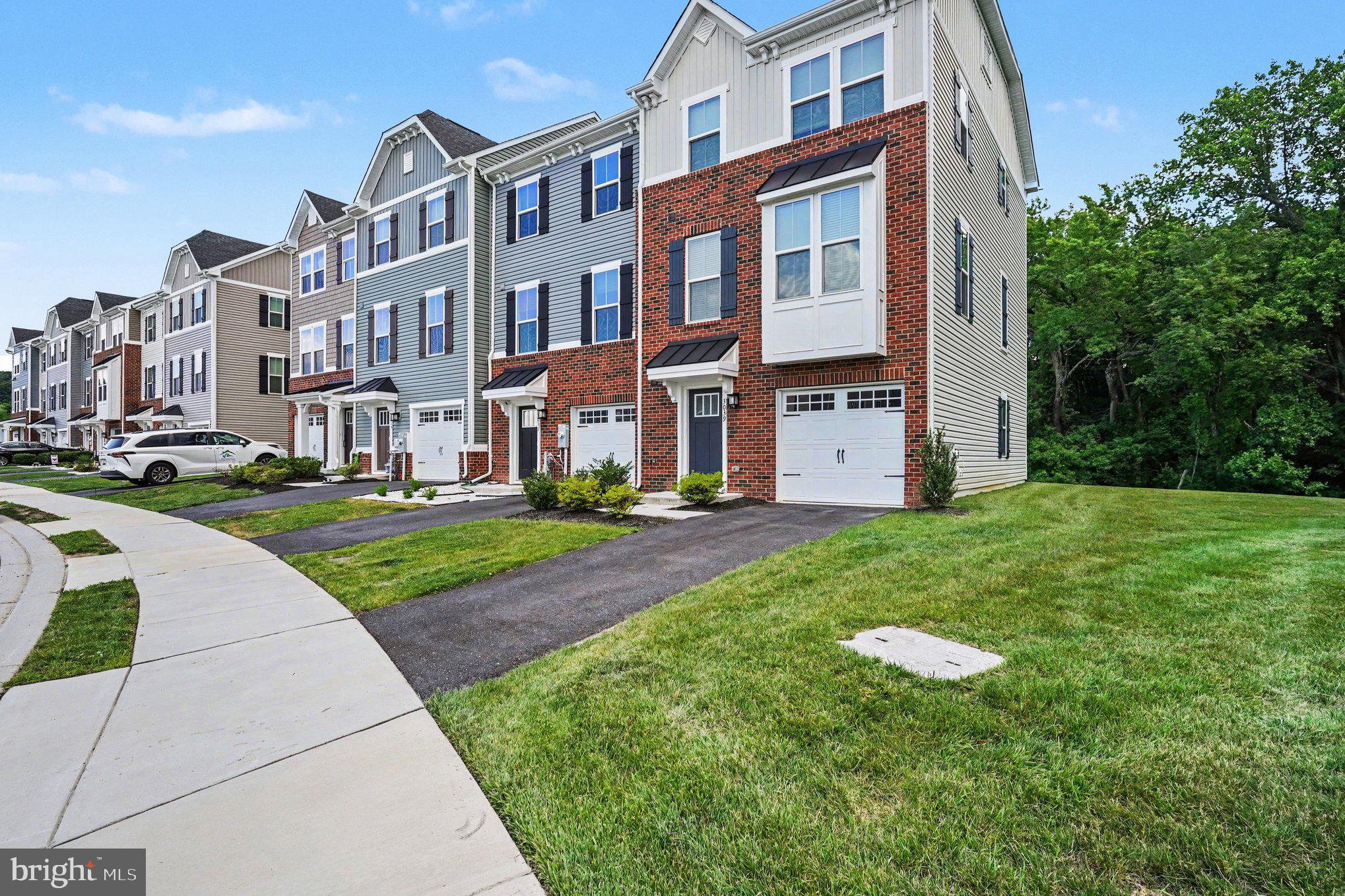 JAMES RUN TOWNHOMES - Residential