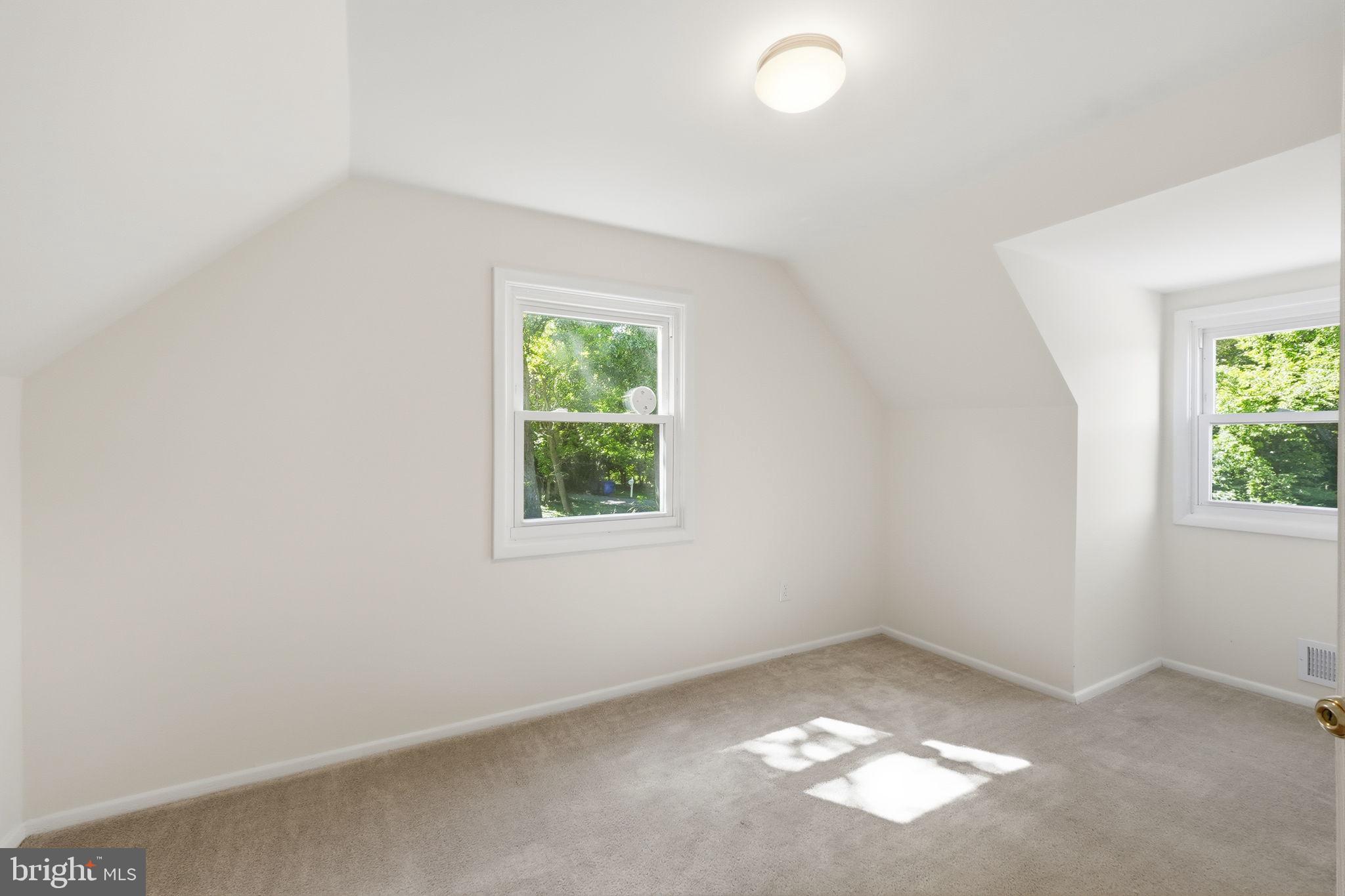 BURNT MILLS KNOLLS - Residential