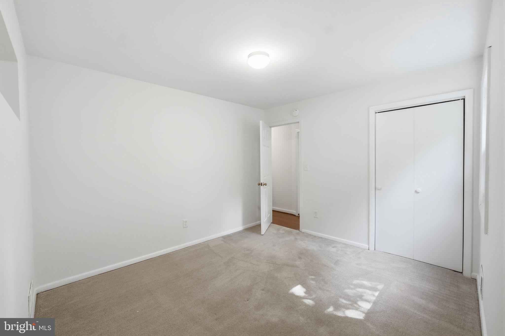 BURNT MILLS KNOLLS - Residential