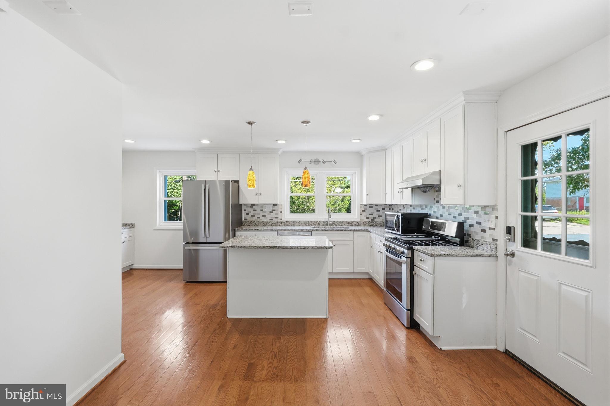 BURNT MILLS KNOLLS - Residential