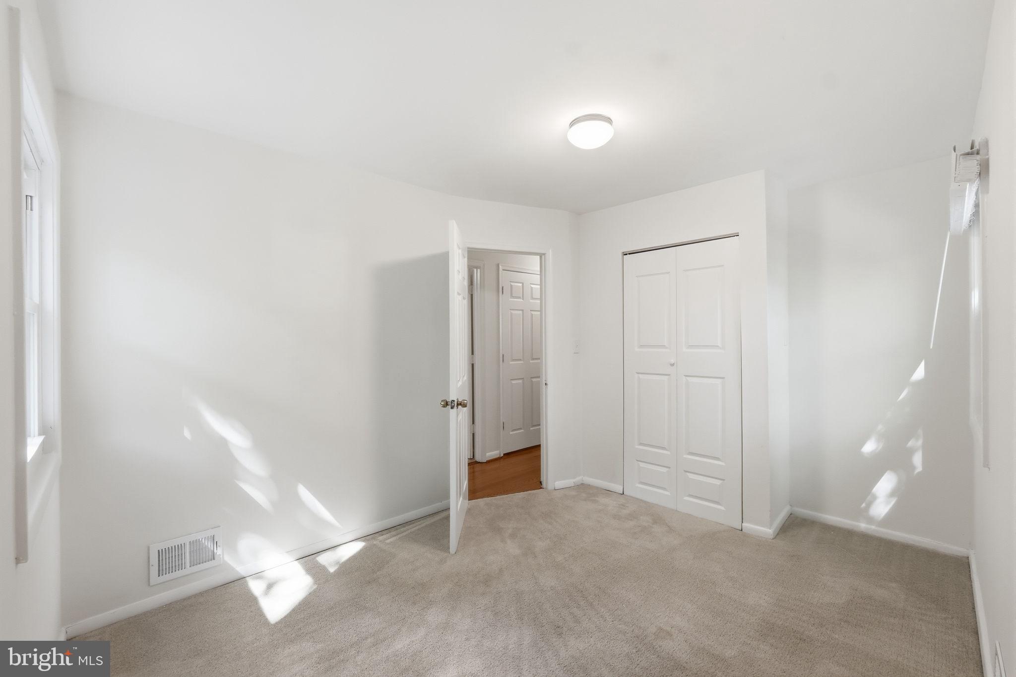 BURNT MILLS KNOLLS - Residential
