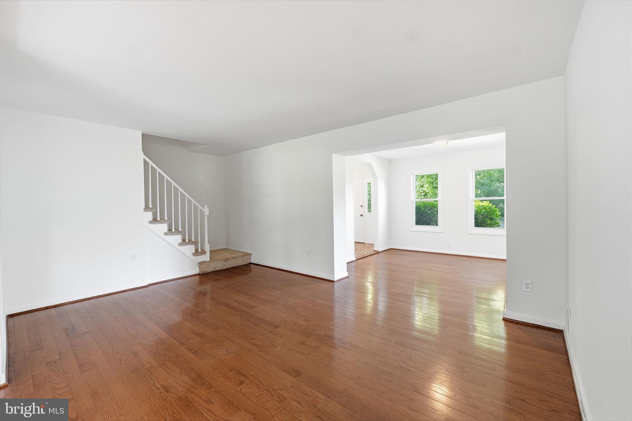 BURNT MILLS KNOLLS - Residential