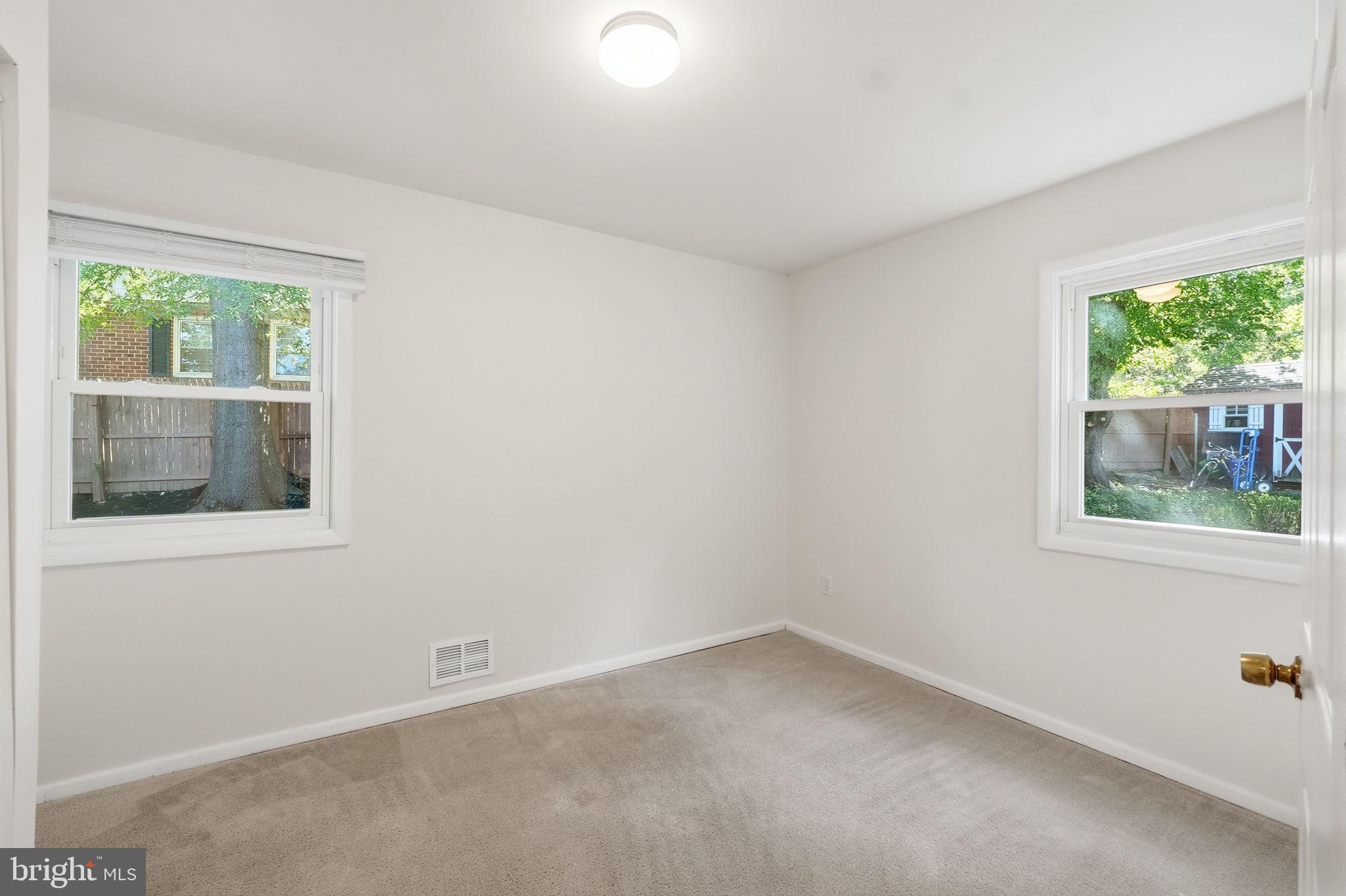BURNT MILLS KNOLLS - Residential