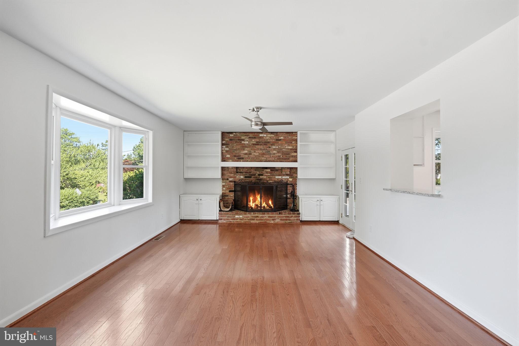 BURNT MILLS KNOLLS - Residential