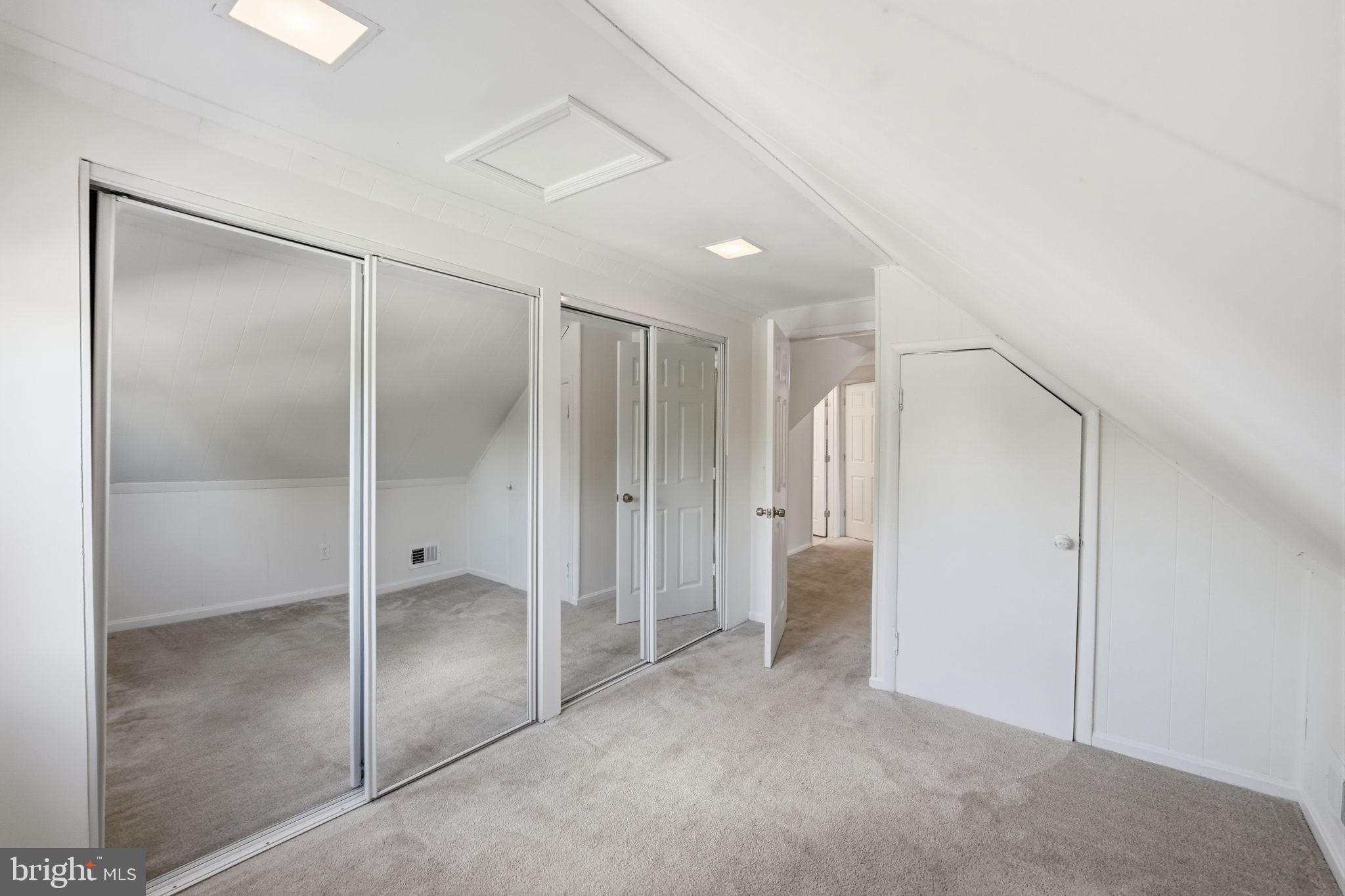 BURNT MILLS KNOLLS - Residential