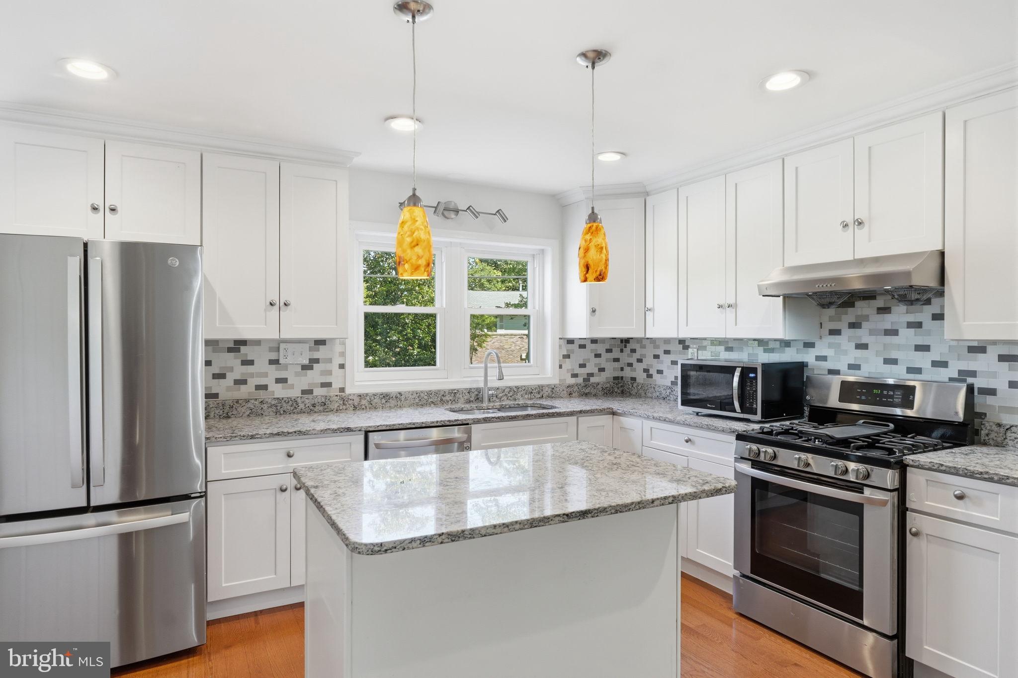 BURNT MILLS KNOLLS - Residential