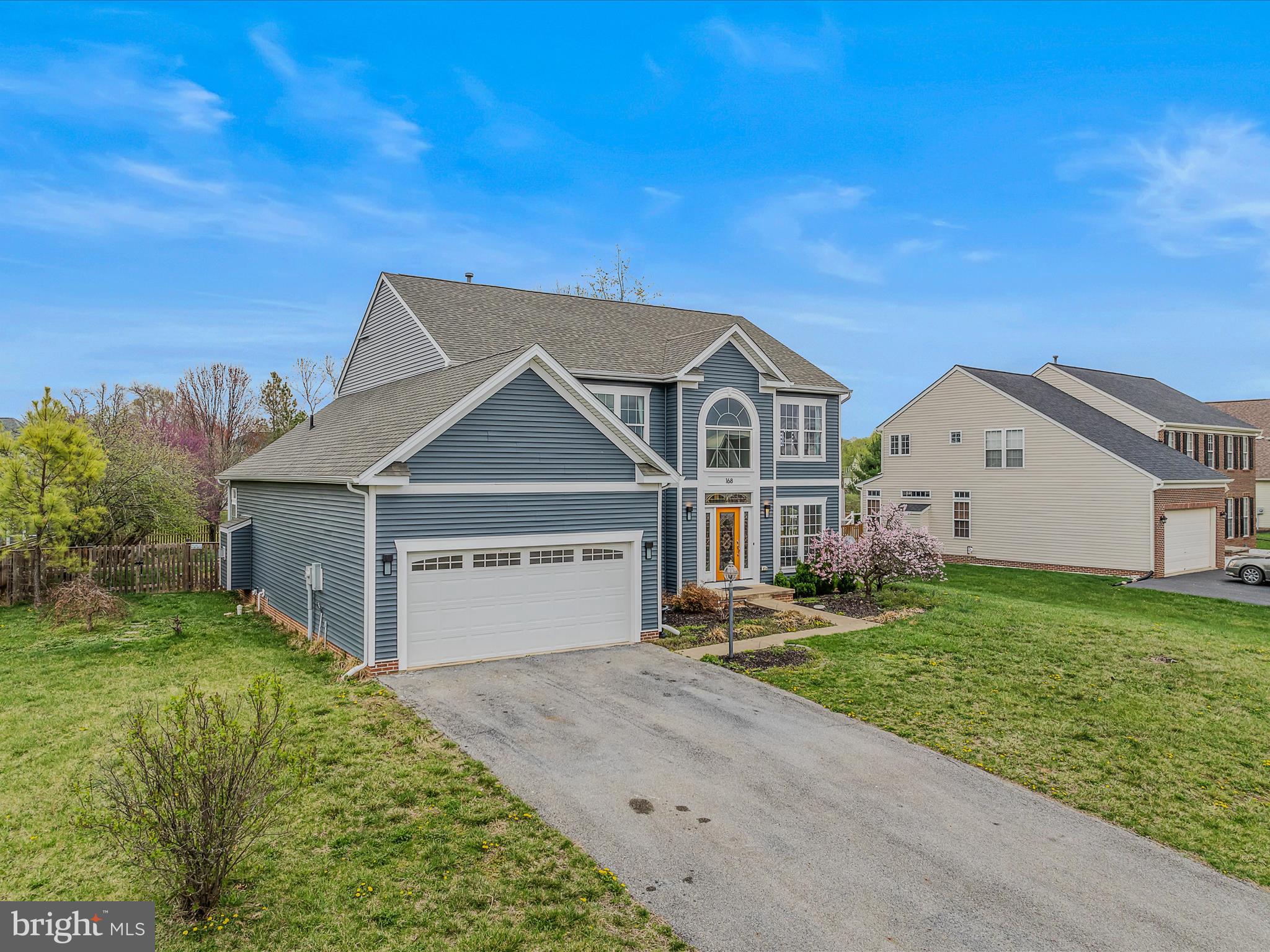 LOCUST HILL - Residential