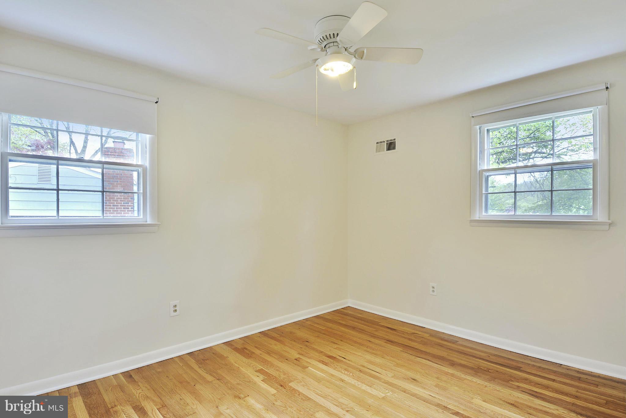 WHITE FLINT PARK - Residential