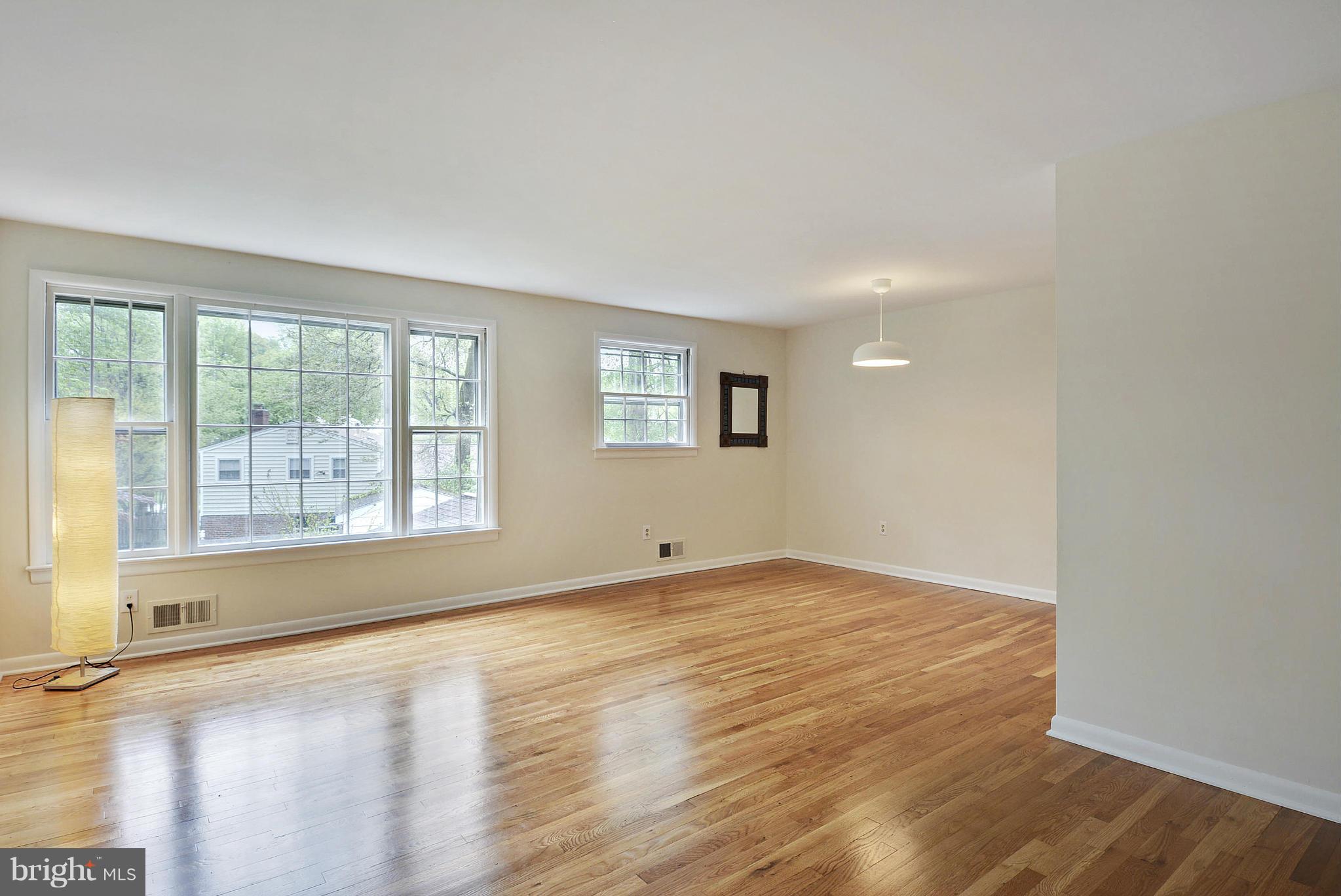 WHITE FLINT PARK - Residential