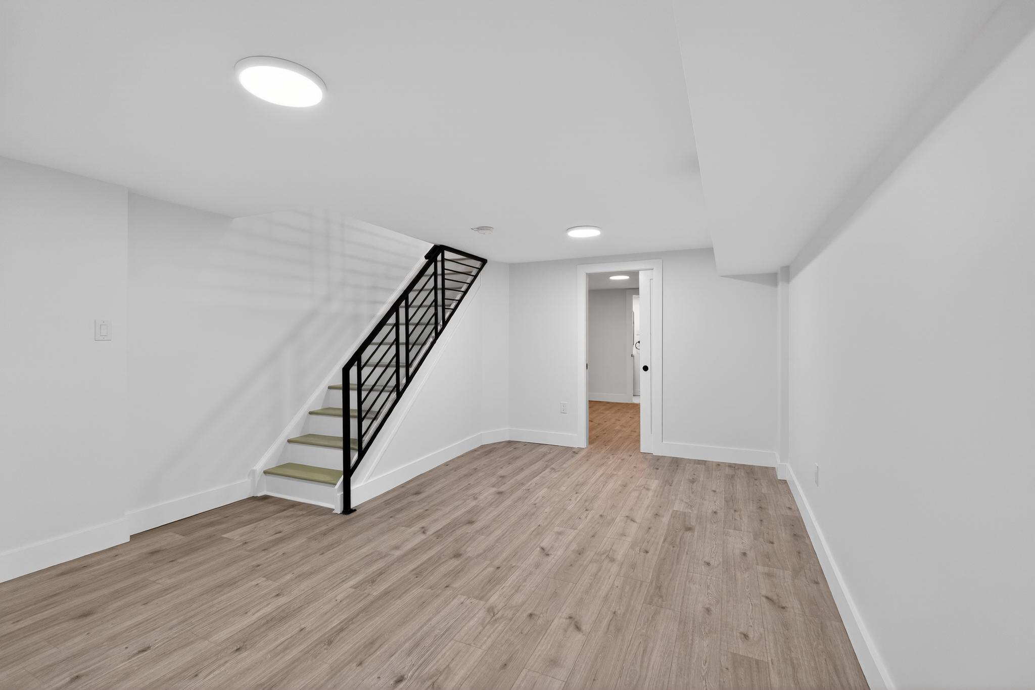 WALNUT HILL - Residential