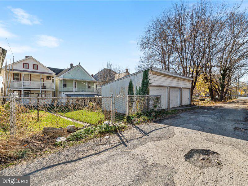 DOWNTOWN MARTINSBURG - Residential