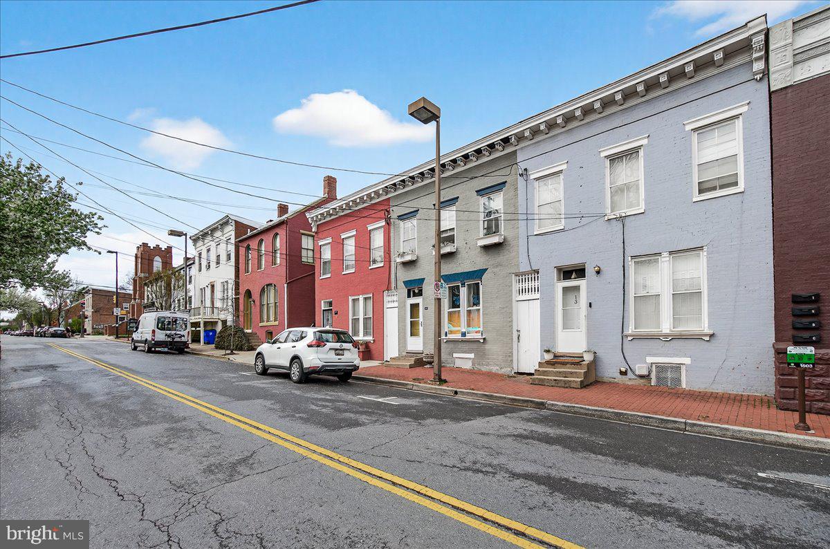 FREDERICK HISTORIC DISTRICT - Residential