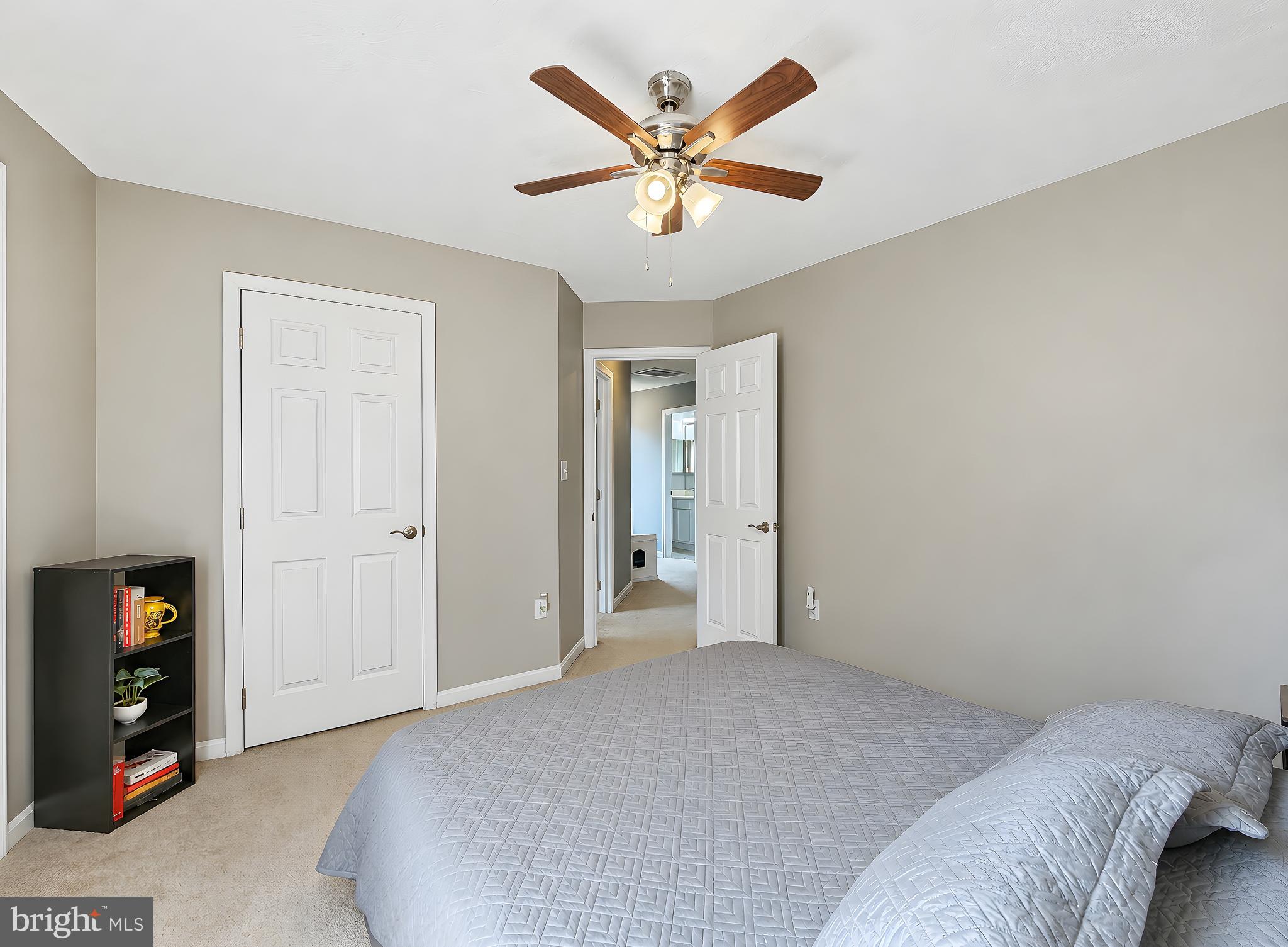 HICKORY HILLS - Residential