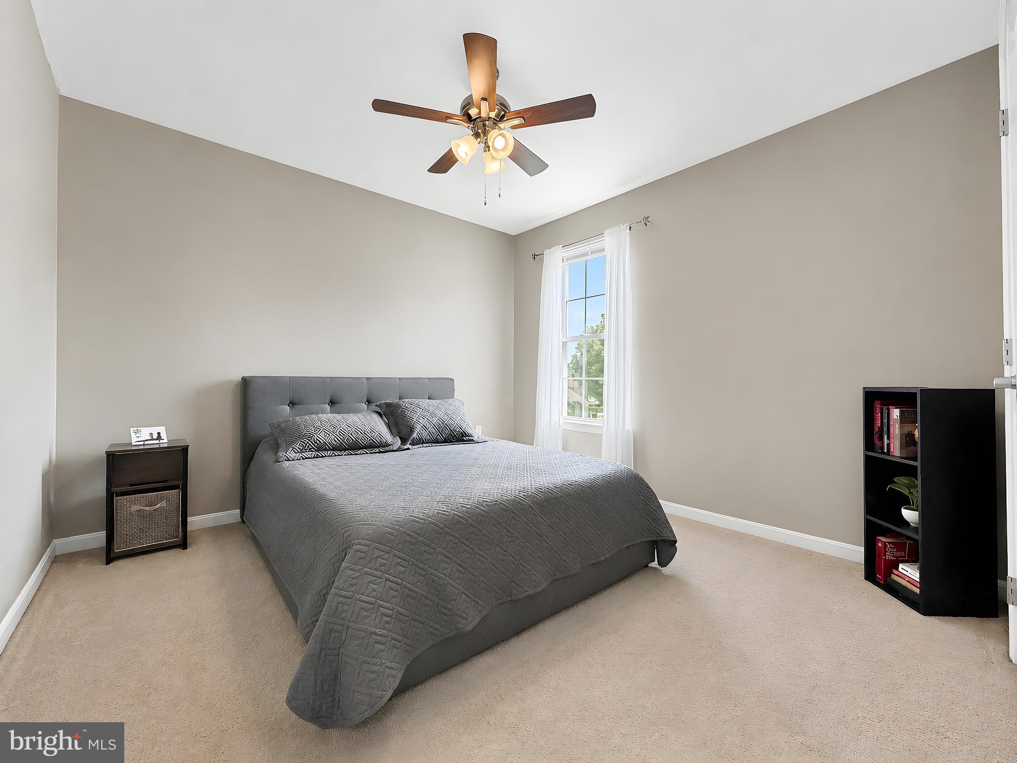 HICKORY HILLS - Residential