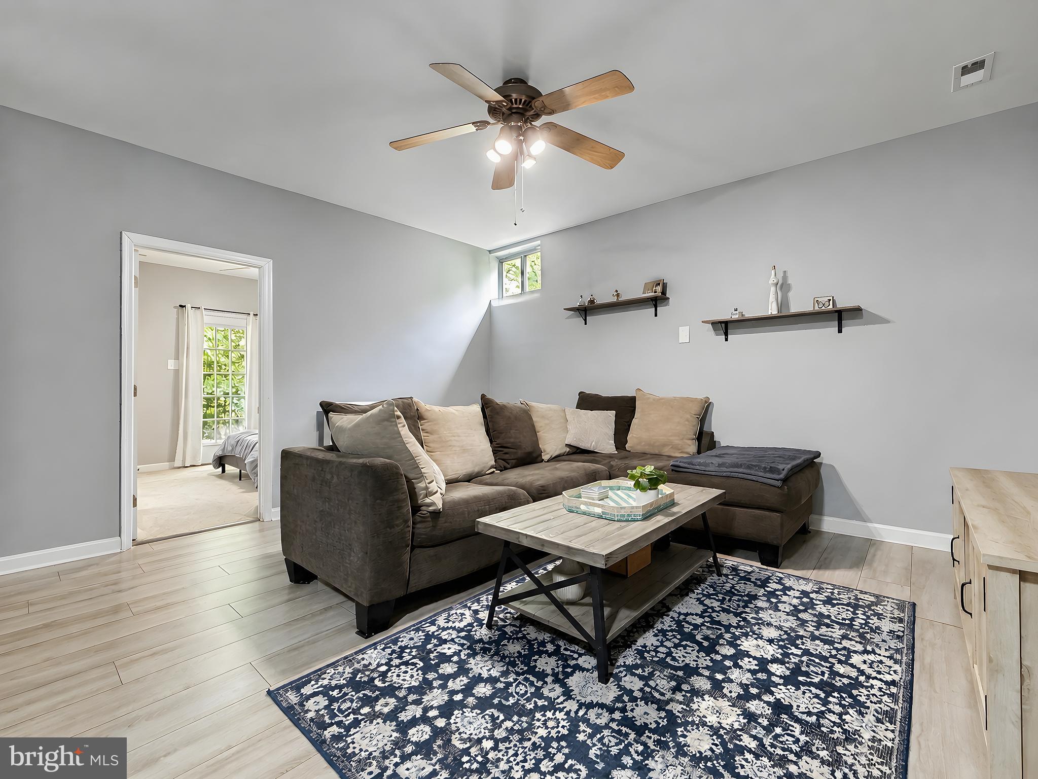 HICKORY HILLS - Residential