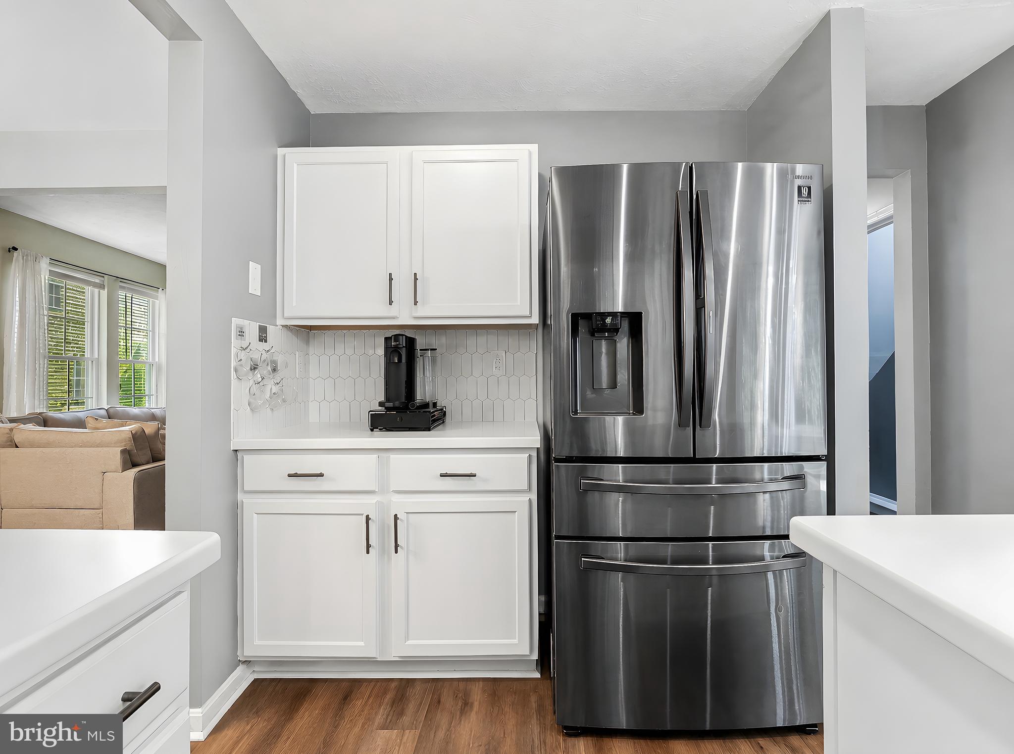 HICKORY HILLS - Residential
