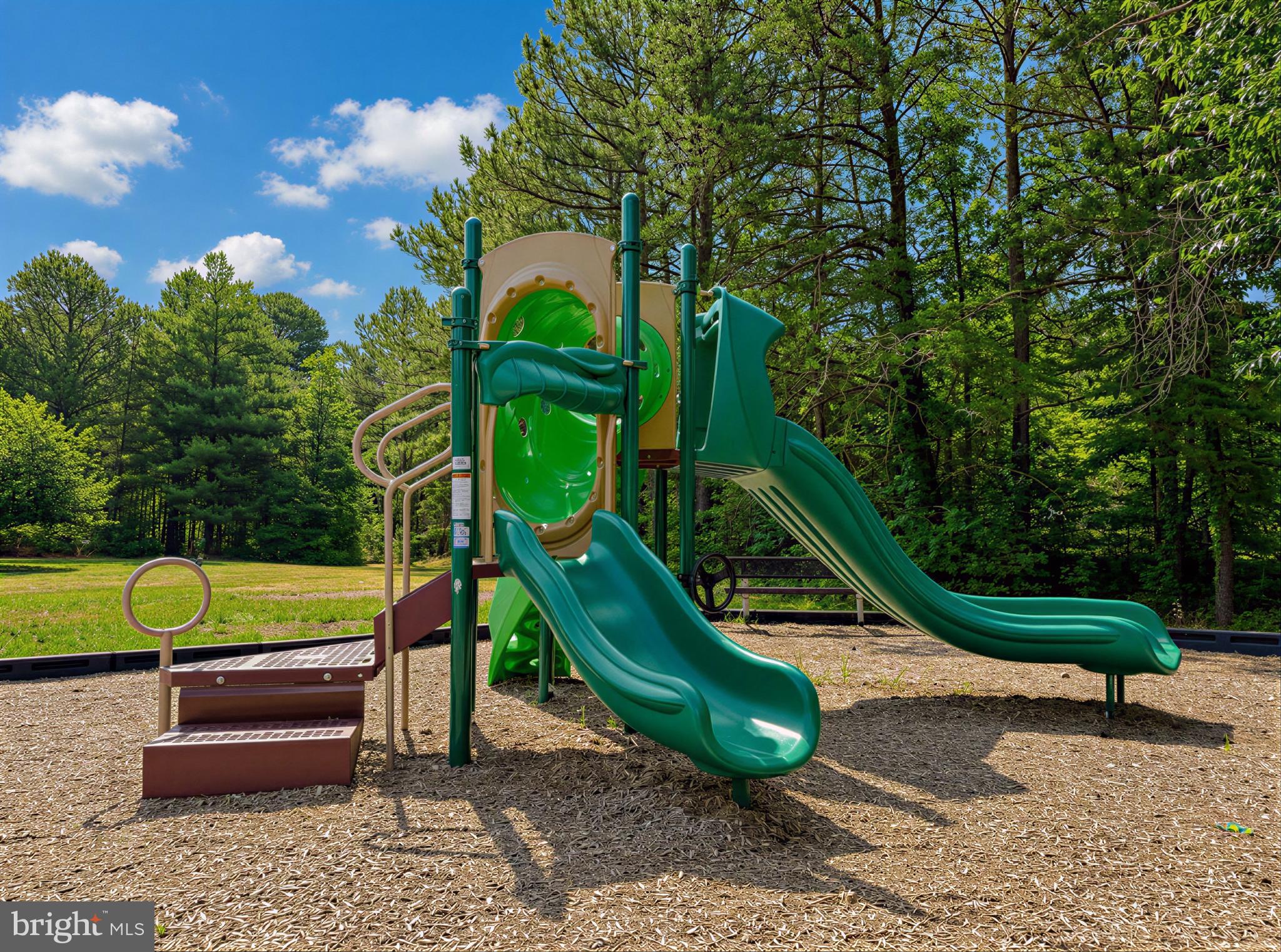HICKORY HILLS - Residential