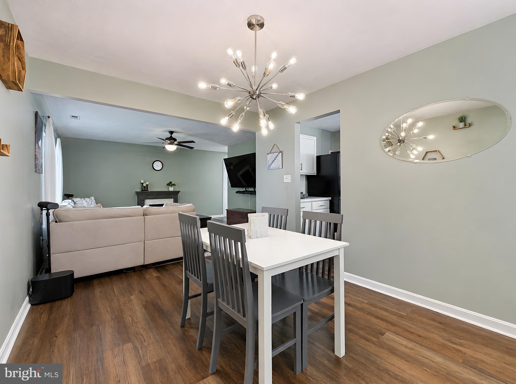 HICKORY HILLS - Residential