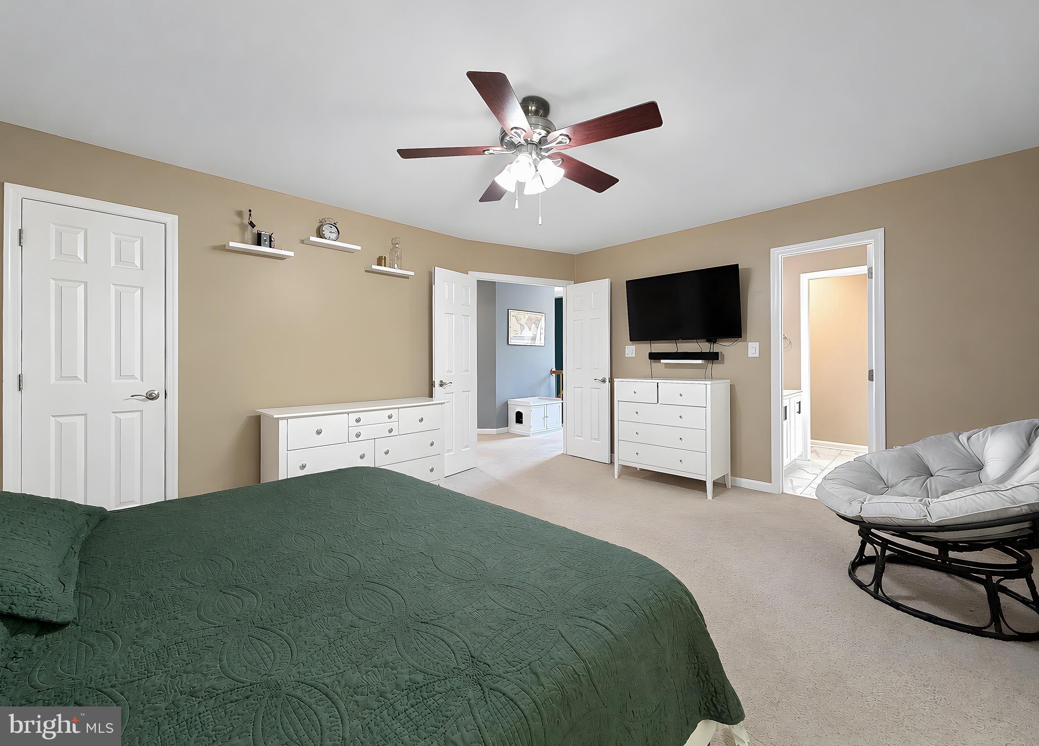 HICKORY HILLS - Residential