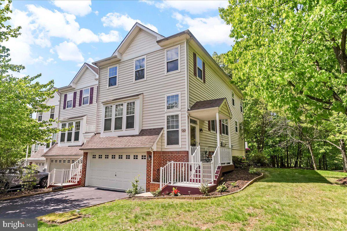 CHARLESTOWN OAKS - Residential