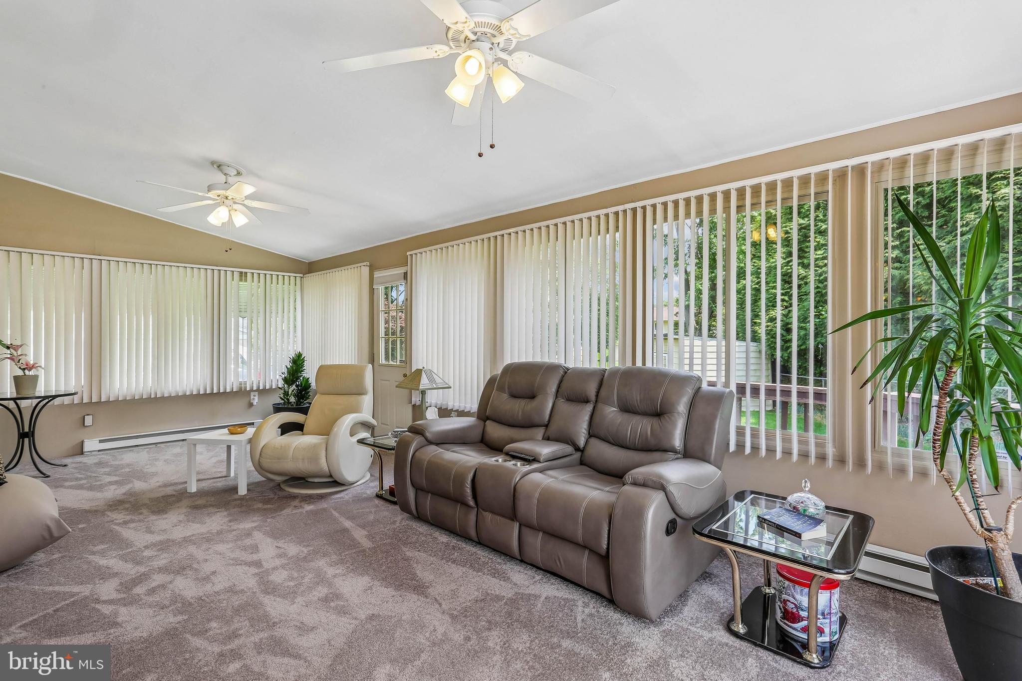 FOXHALL - Residential