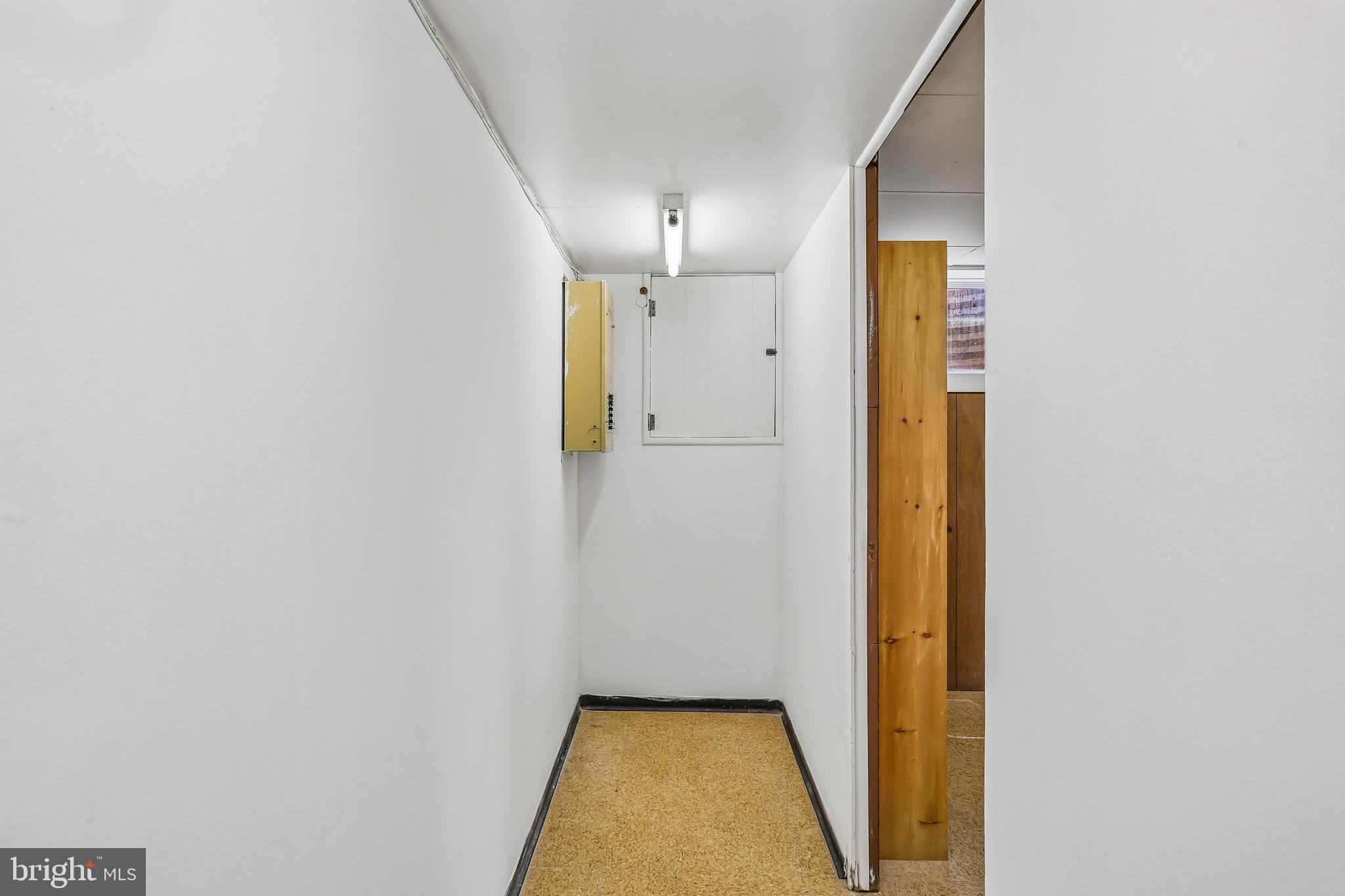 FOXHALL - Residential