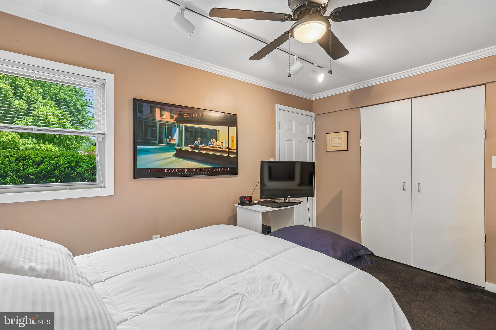 FOXHALL - Residential