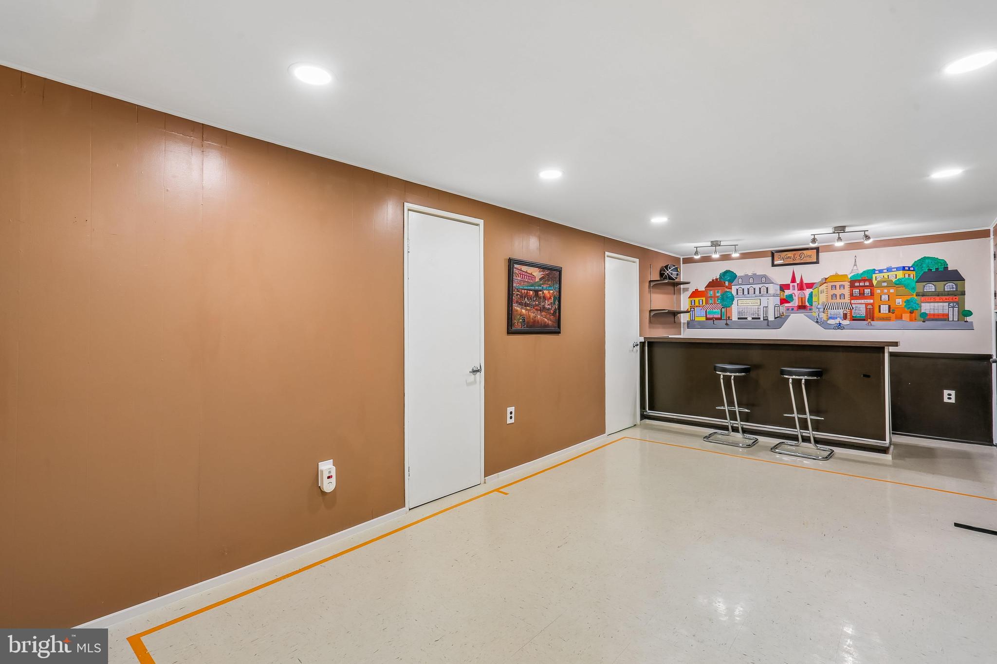 FOXHALL - Residential