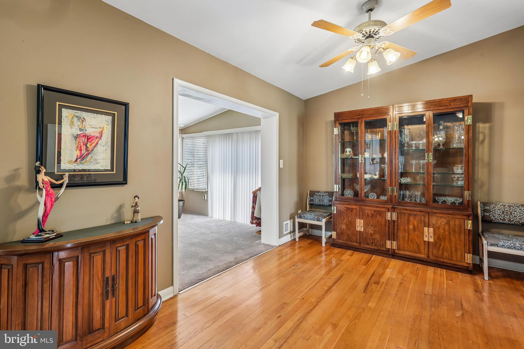 FOXHALL - Residential